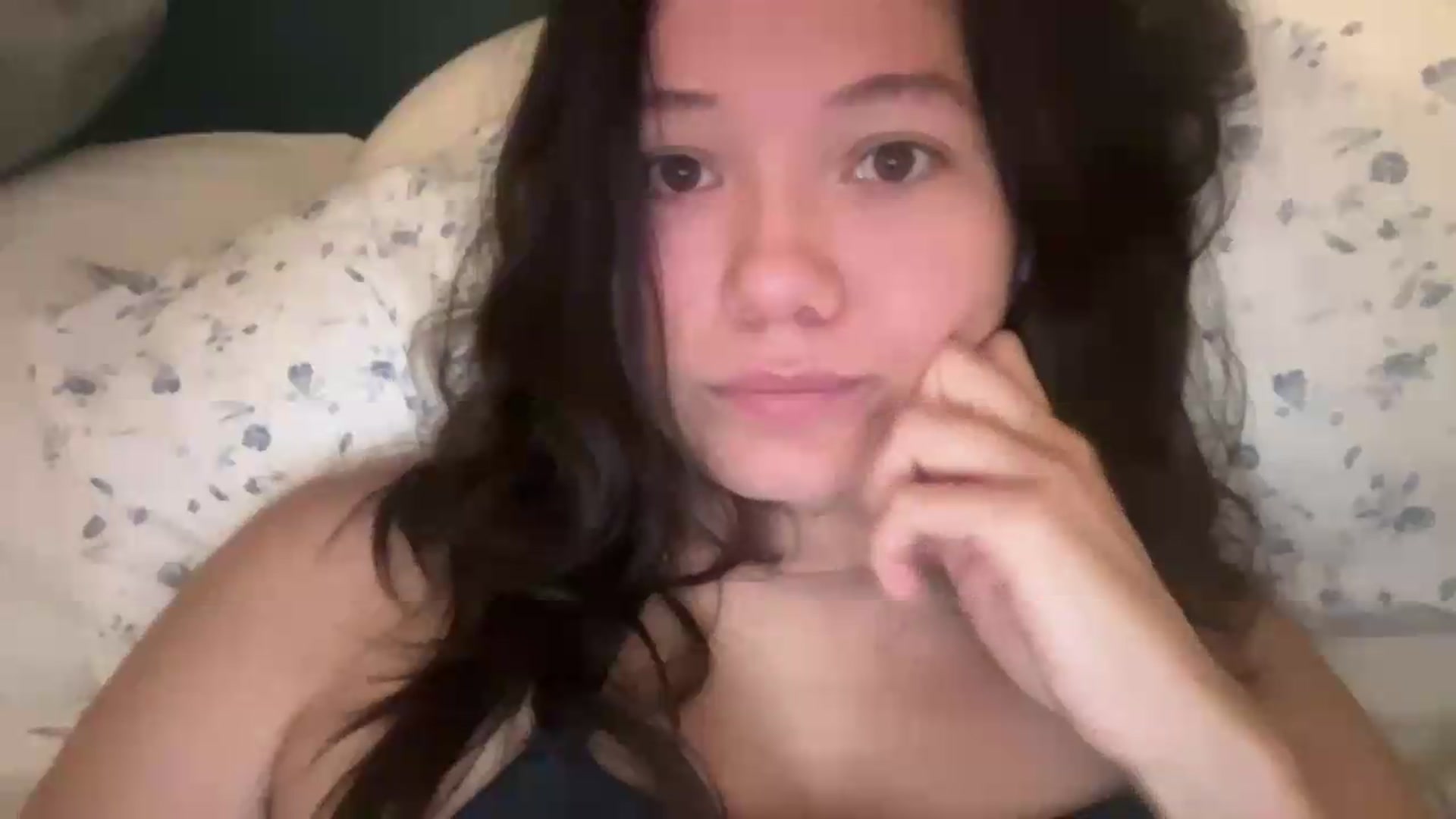 Gallery image thumbnail from sprinkles's myfreecams stream on, 08/11/2026, 20:48 image 18 of 20