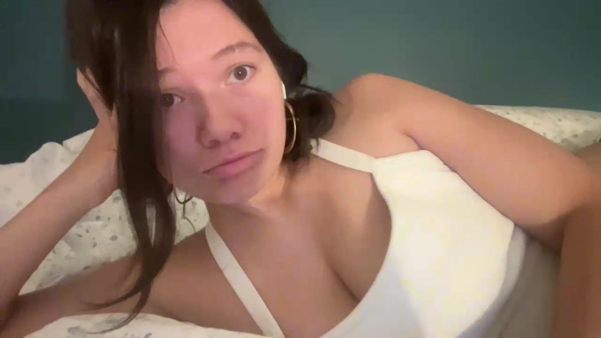 Gallery image thumbnail from sprinkles's myfreecams stream on, 08/16/2026, 06:24 image 16 of 20
