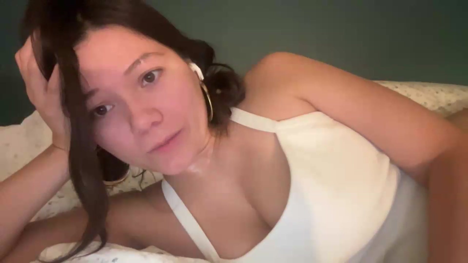 Gallery image thumbnail from sprinkles's myfreecams stream on, 08/16/2026, 06:24 image 13 of 20