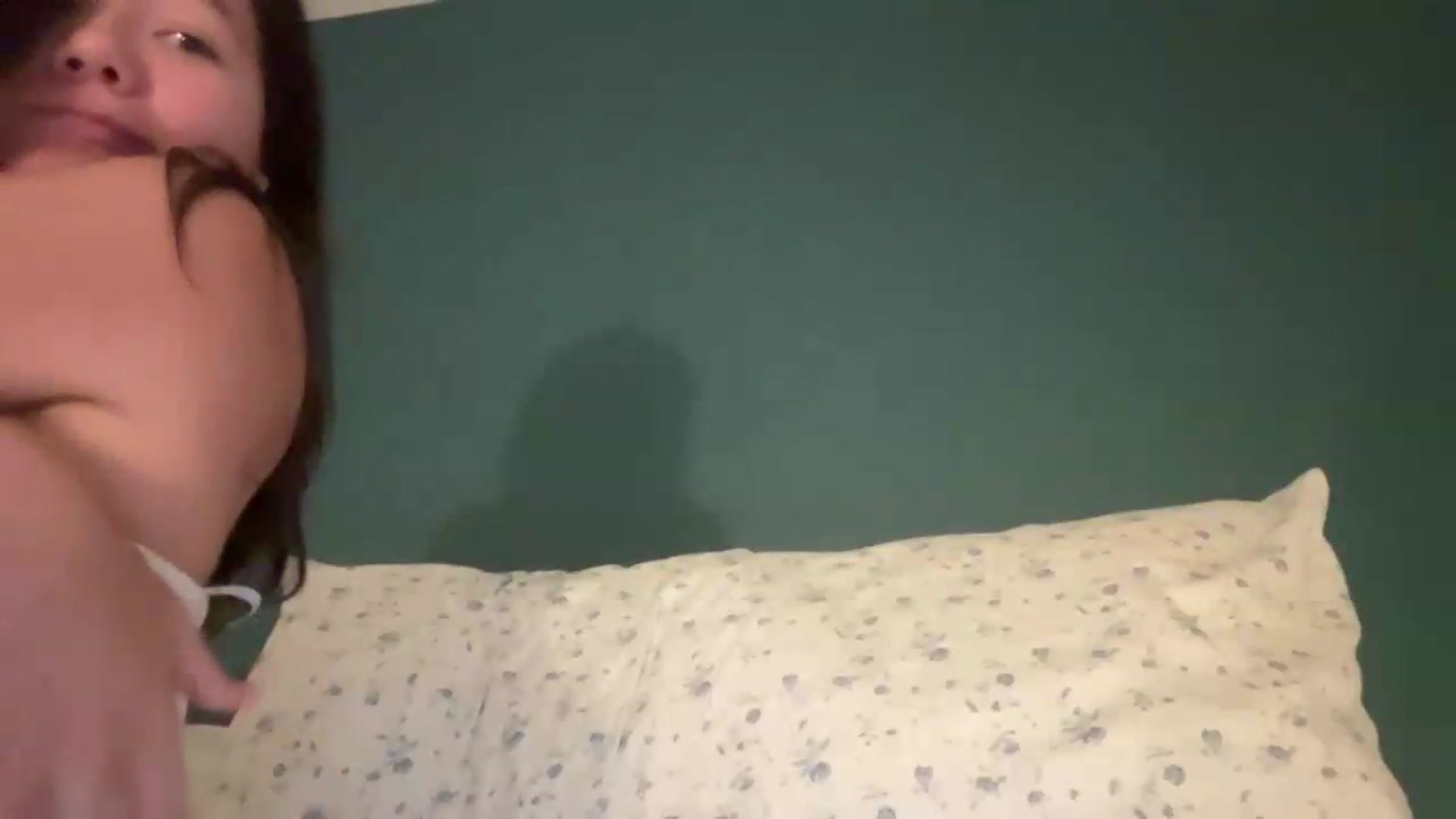 Gallery image thumbnail from sprinkles's myfreecams stream on, 08/23/2026, 06:49 image 19 of 20