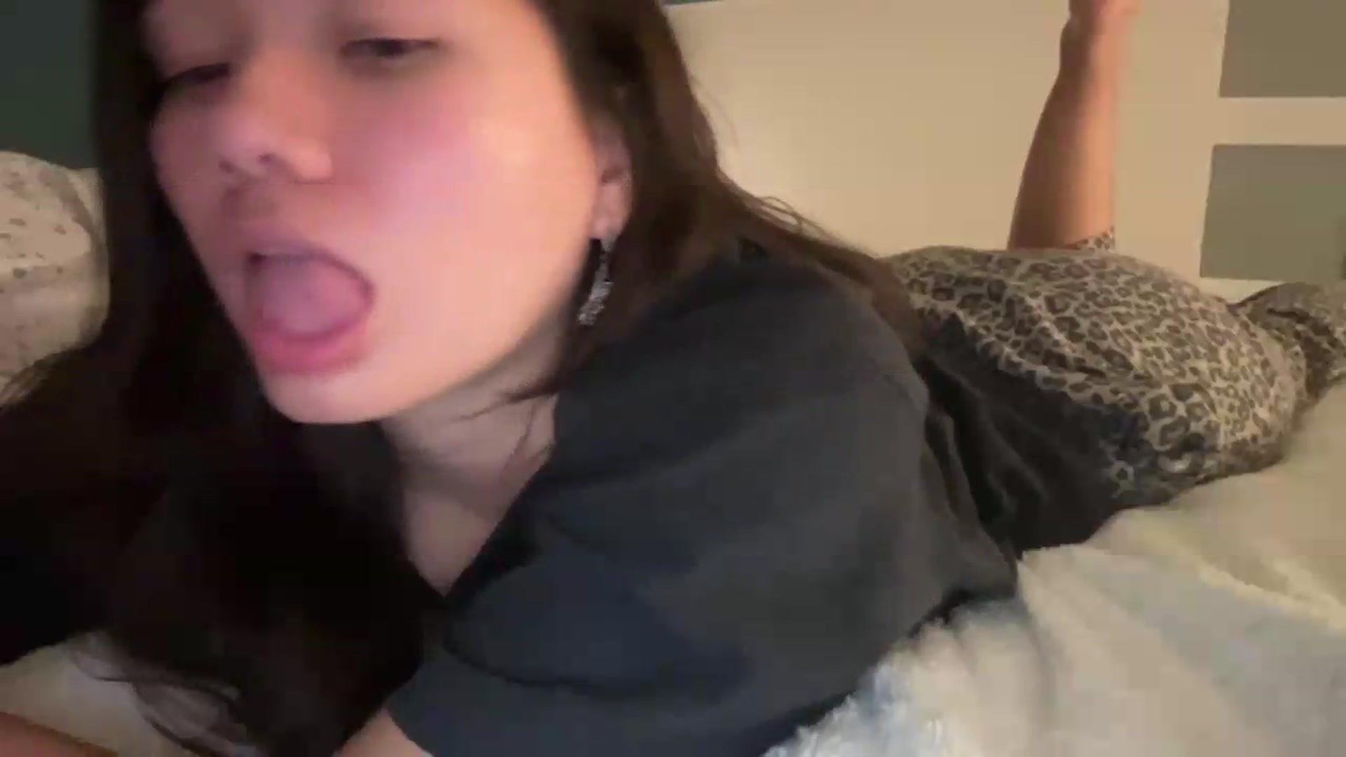 Gallery image thumbnail from sprinkles's myfreecams stream on, 08/24/2026, 09:42 image 15 of 20