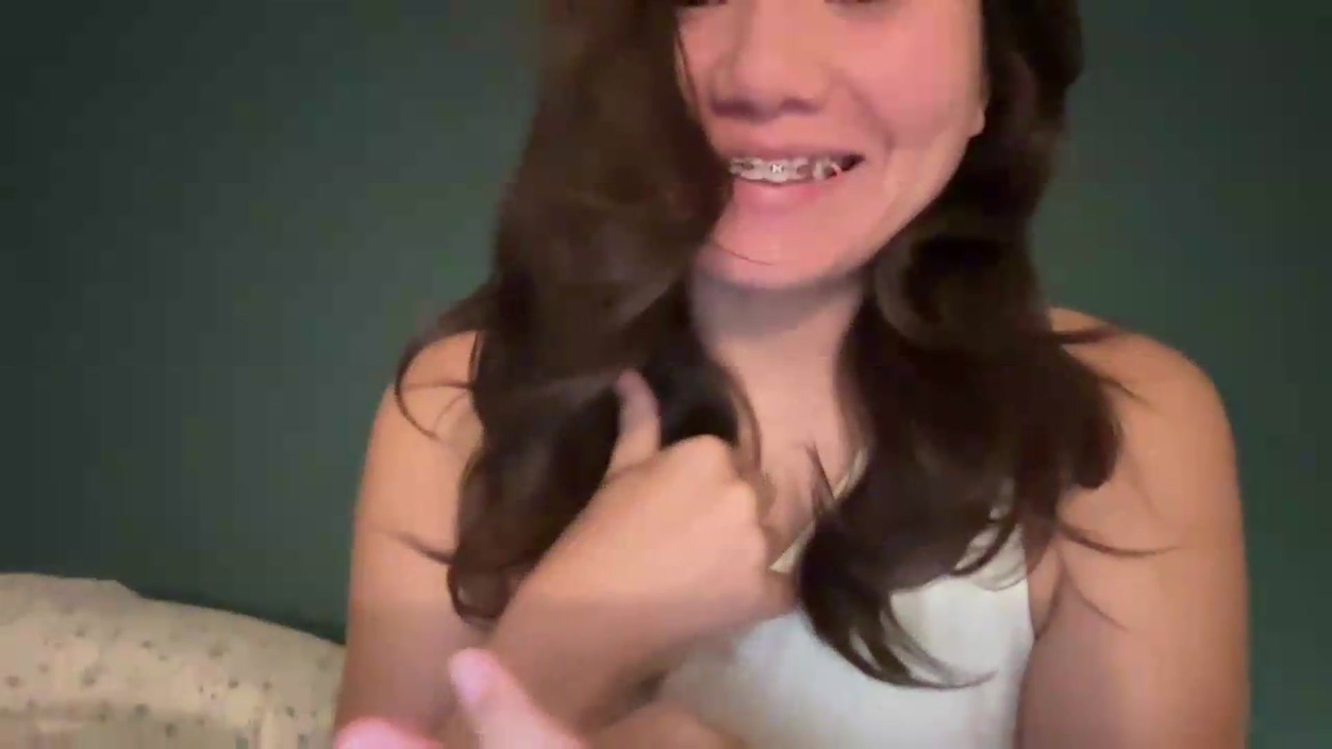 Gallery image thumbnail from sprinkles's myfreecams stream on, 09/01/2026, 19:16 image 9 of 20