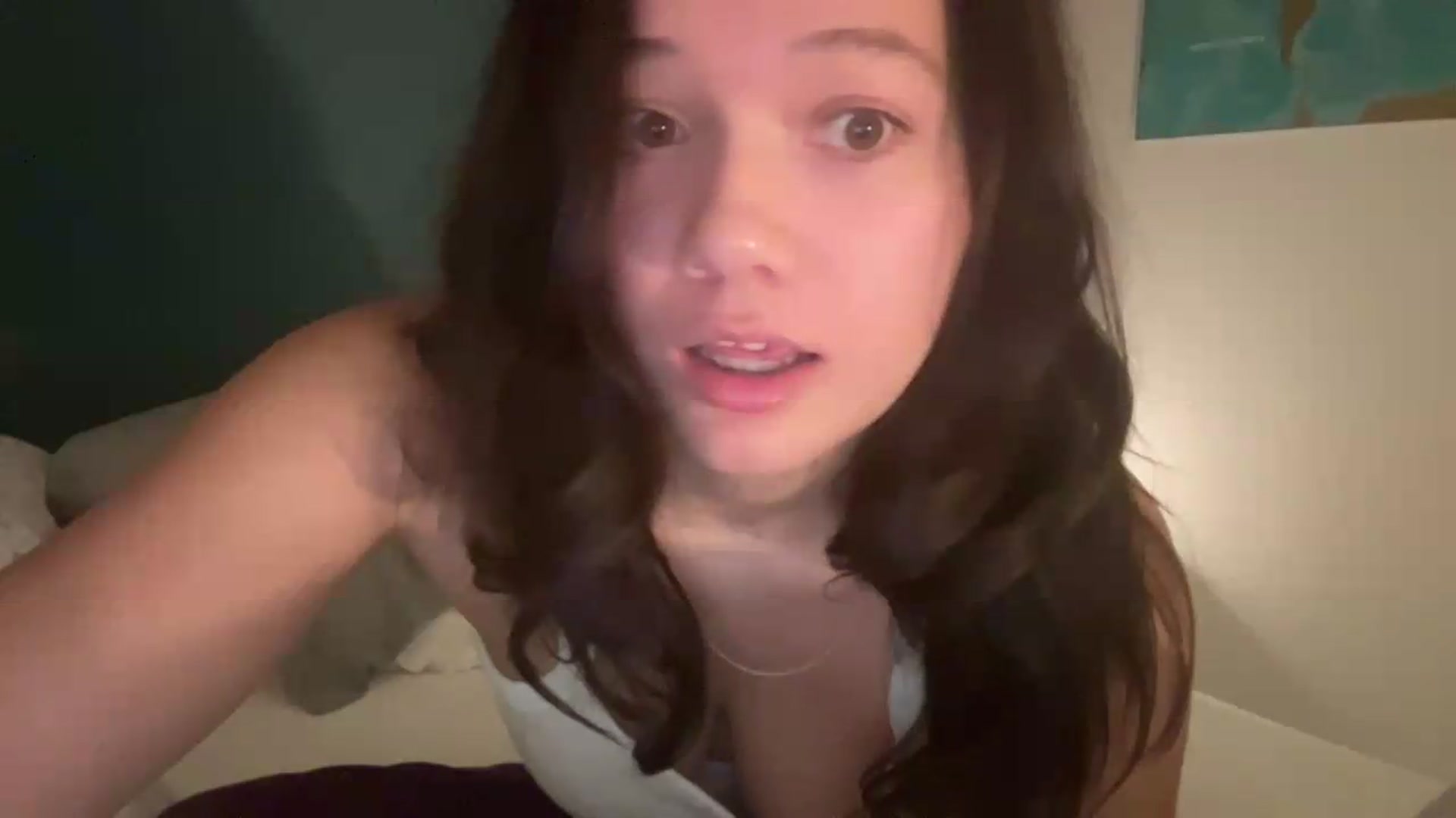 Gallery image thumbnail from sprinkles's myfreecams stream on, 09/04/2026, 07:38 image 4 of 20