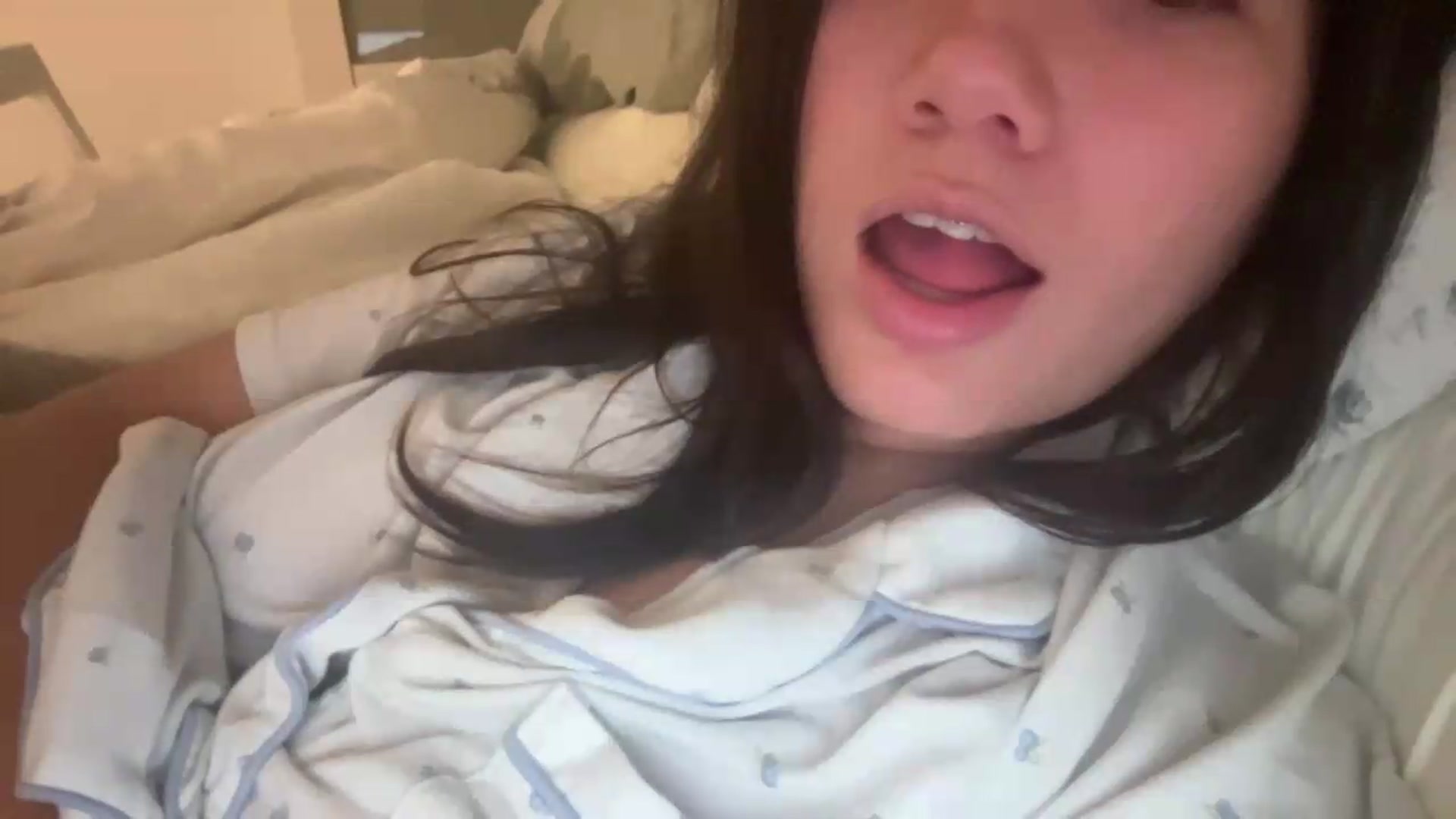 Gallery image thumbnail from sprinkles's myfreecams stream on, 09/05/2026, 06:42 image 13 of 20