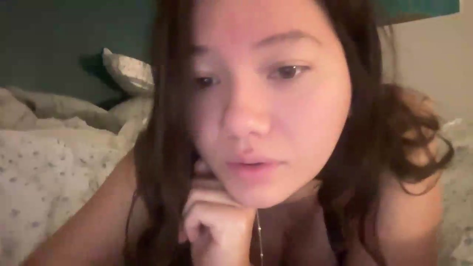 Gallery image thumbnail from sprinkles's myfreecams stream on, 09/07/2026, 18:39 image 6 of 20
