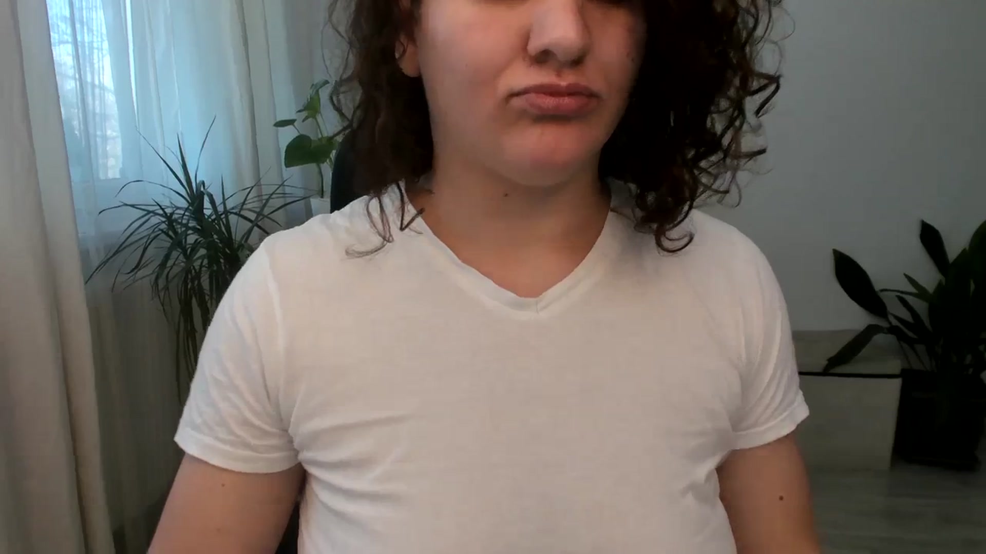 Gallery image thumbnail from ssSandra's myfreecams stream on, 02/05/2024, 13:33 image 16 of 20