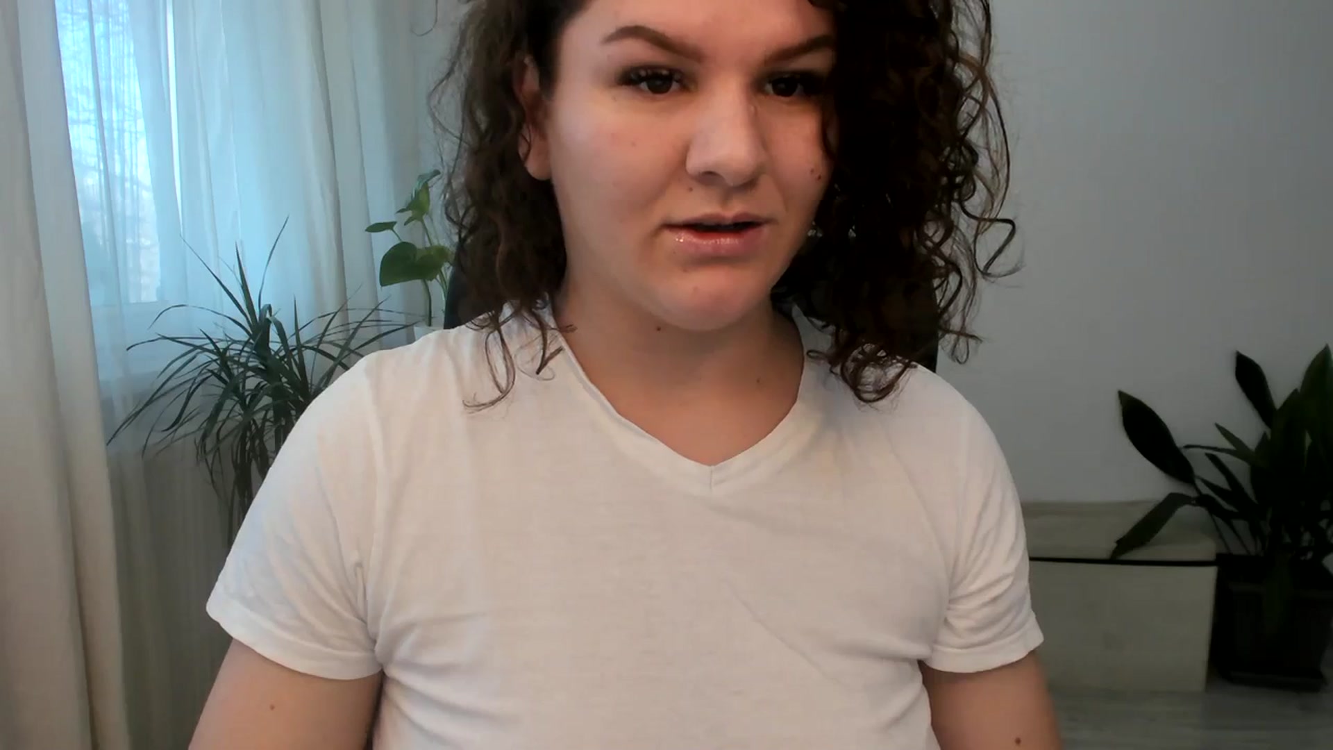 Gallery image thumbnail from ssSandra's myfreecams stream on, 02/05/2024, 13:33 image 8 of 20