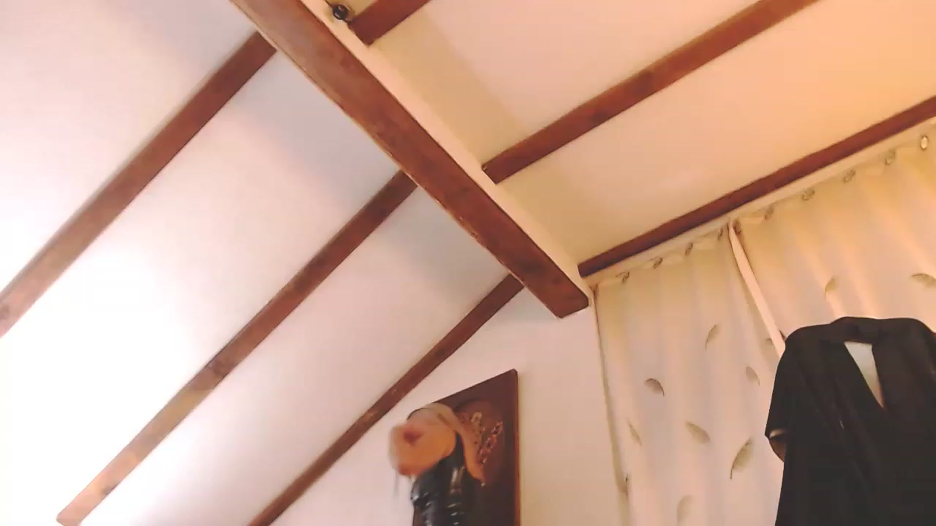 Gallery image thumbnail from ssenzalll's myfreecams stream on, 12/07/2022, 21:56 image 17 of 20