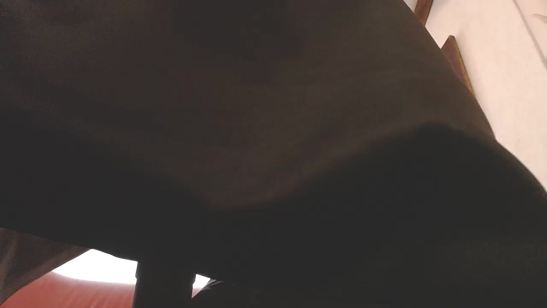 Gallery image thumbnail from sssenzalll's myfreecams stream on, 12/03/2022, 23:36 image 7 of 20