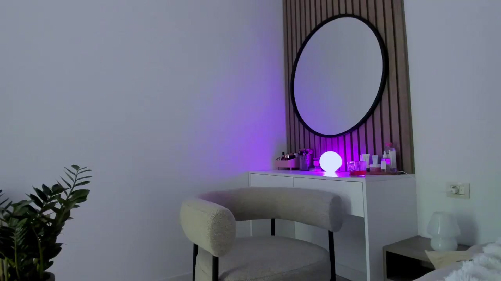 Gallery image thumbnail from ssss_ss's myfreecams stream on, 02/23/2026, 13:19 image 11 of 20