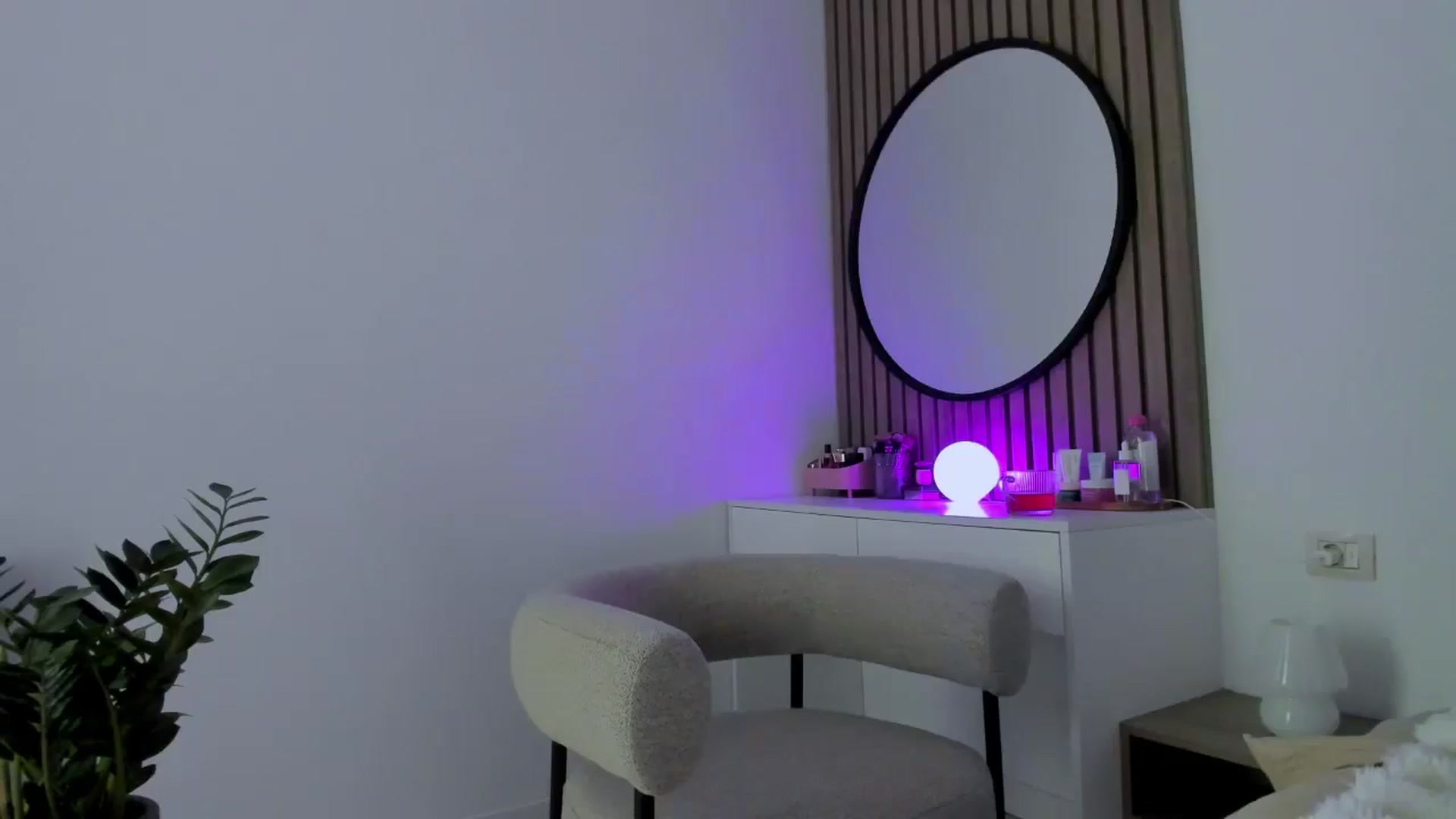 Gallery image thumbnail from ssss_ss's myfreecams stream on, 02/23/2026, 13:19 image 8 of 20