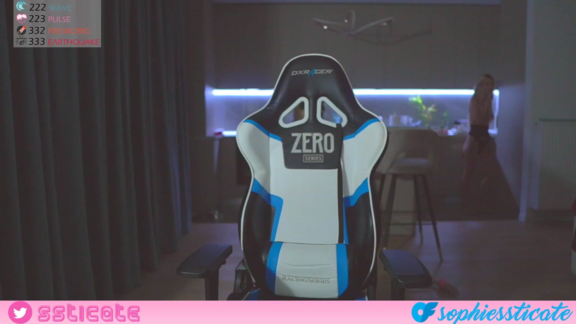 Gallery image thumbnail from ssticate's myfreecams stream on, 11/21/2022, 04:45 image 6 of 20
