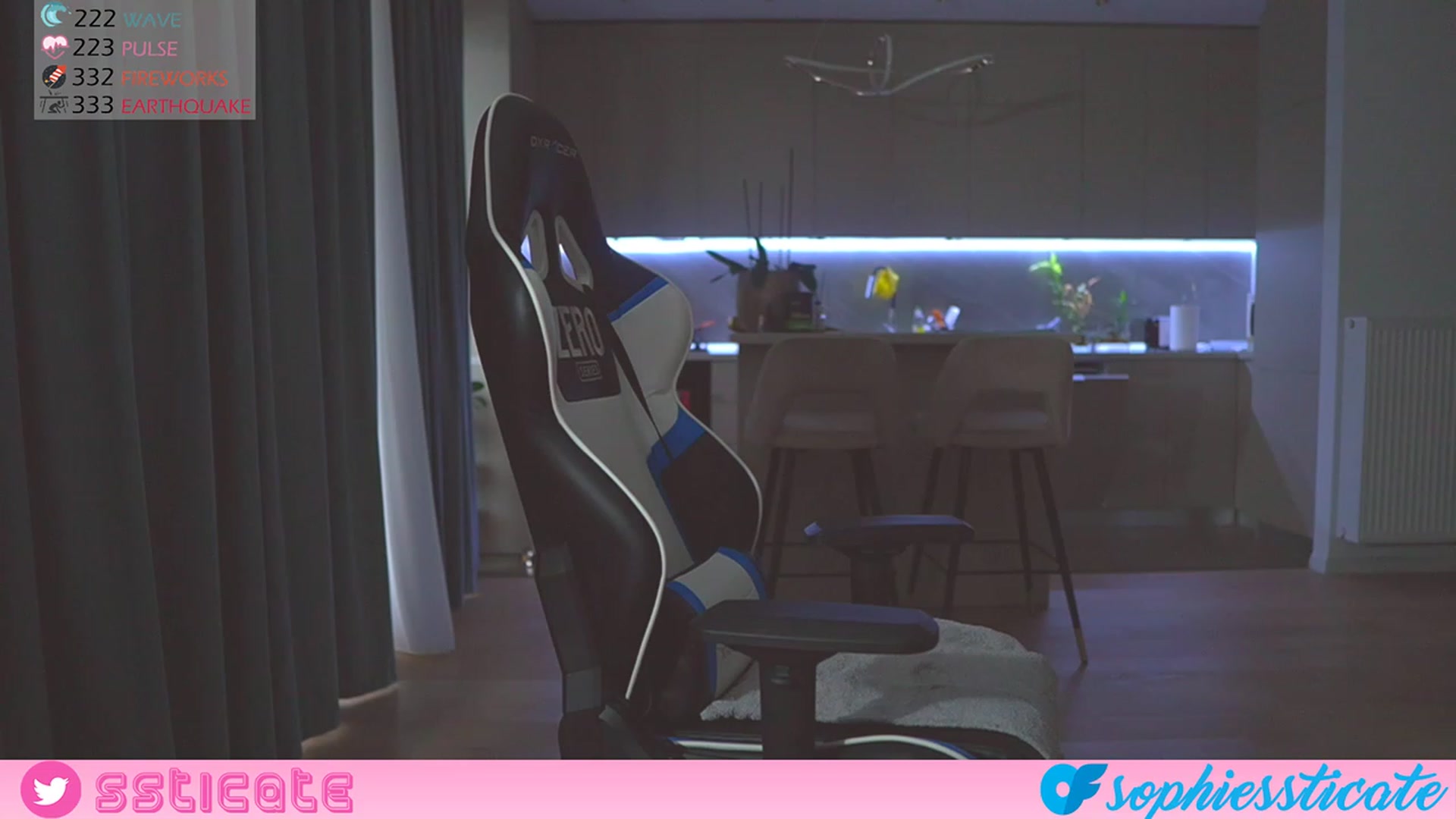 Gallery image thumbnail from ssticate's myfreecams stream on, 12/04/2022, 09:15 image 15 of 20