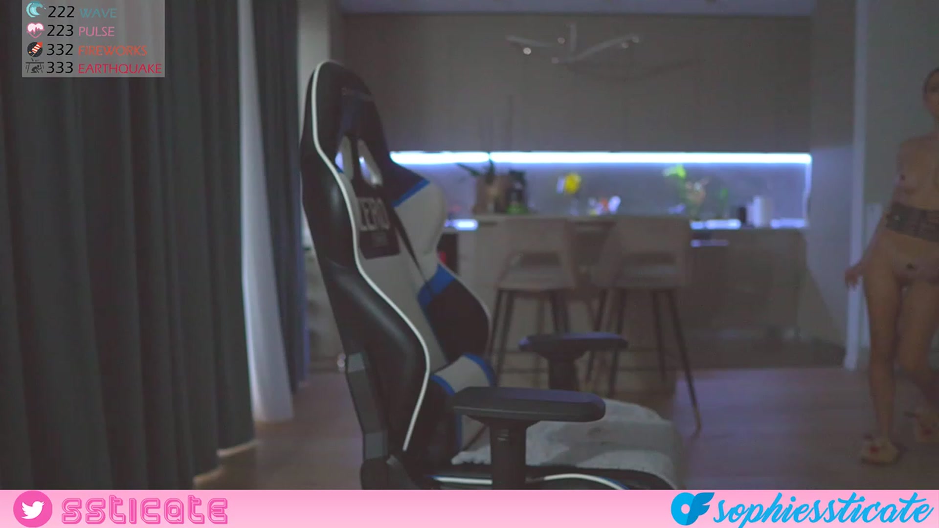 Gallery image thumbnail from ssticate's myfreecams stream on, 12/04/2022, 09:15 image 2 of 20