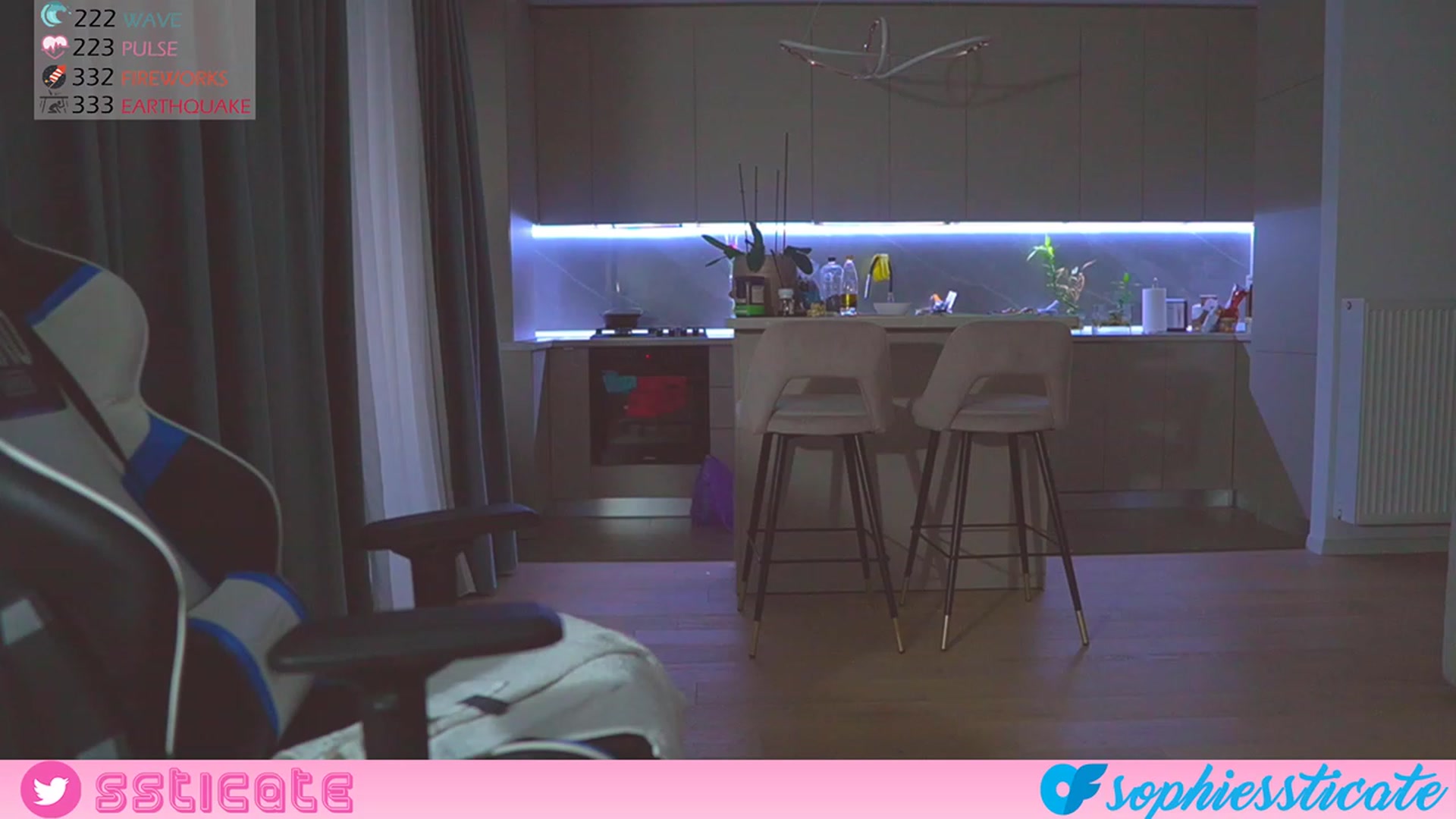 Gallery image thumbnail from ssticate's myfreecams stream on, 12/20/2022, 06:28 image 11 of 20