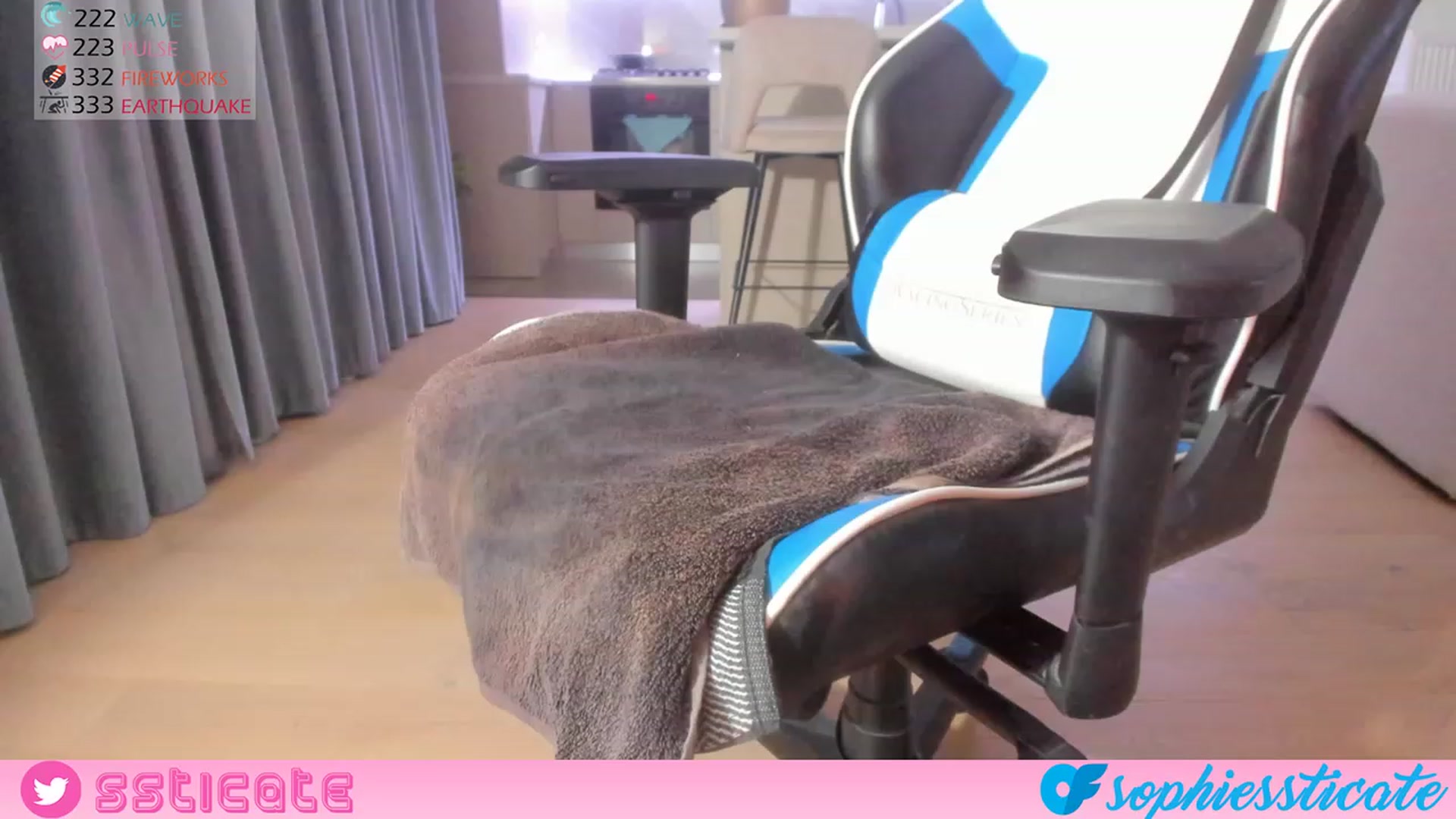 Gallery image thumbnail from ssticate's myfreecams stream on, 03/20/2023, 01:01 image 11 of 20