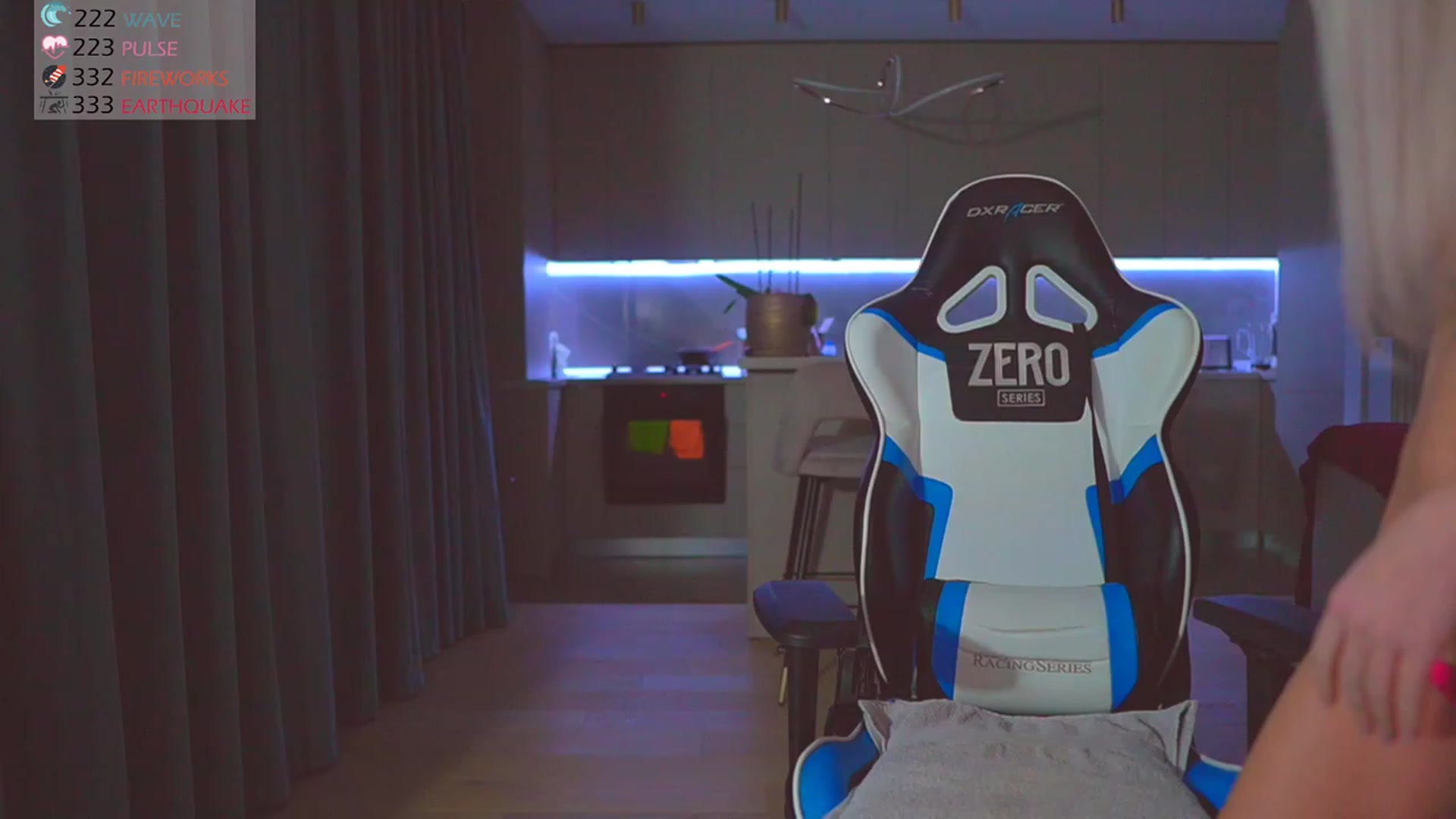 Gallery image thumbnail from ssticate's myfreecams stream on, 03/30/2023, 02:25 image 18 of 20