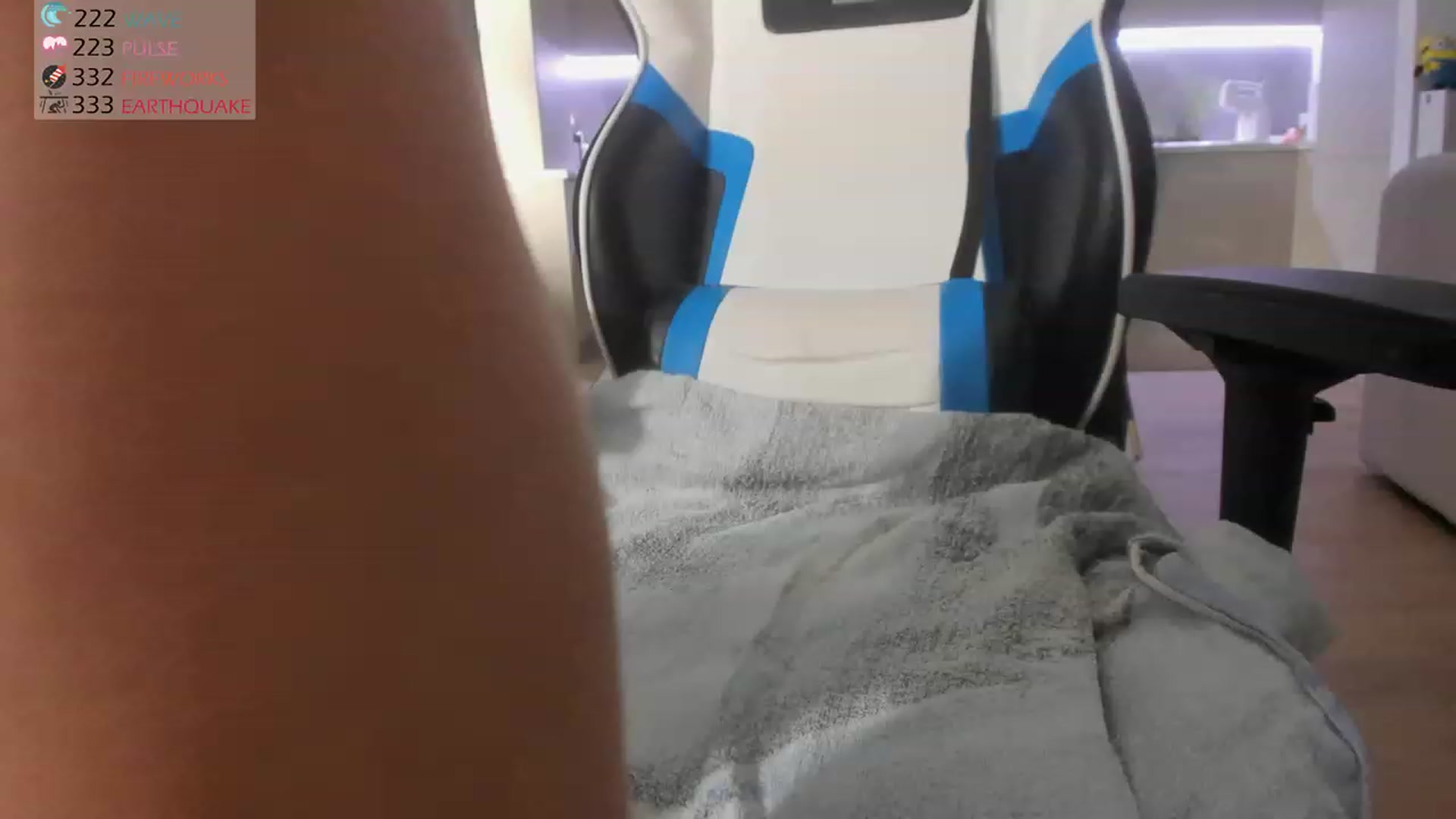 Gallery image thumbnail from ssticate's myfreecams stream on, 04/25/2023, 16:10 image 15 of 20