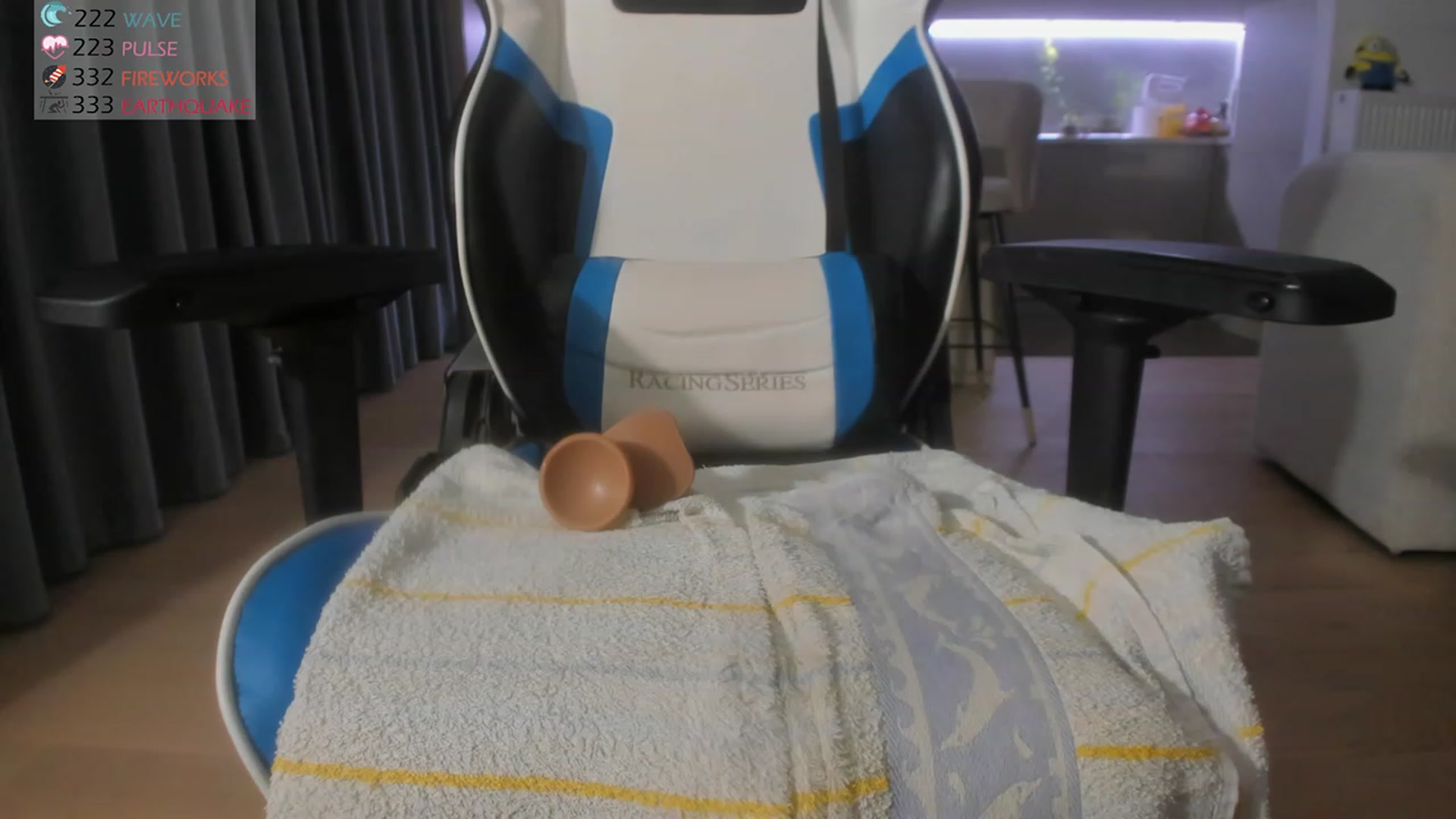 Gallery image thumbnail from ssticate's myfreecams stream on, 05/03/2023, 24:43 image 3 of 20