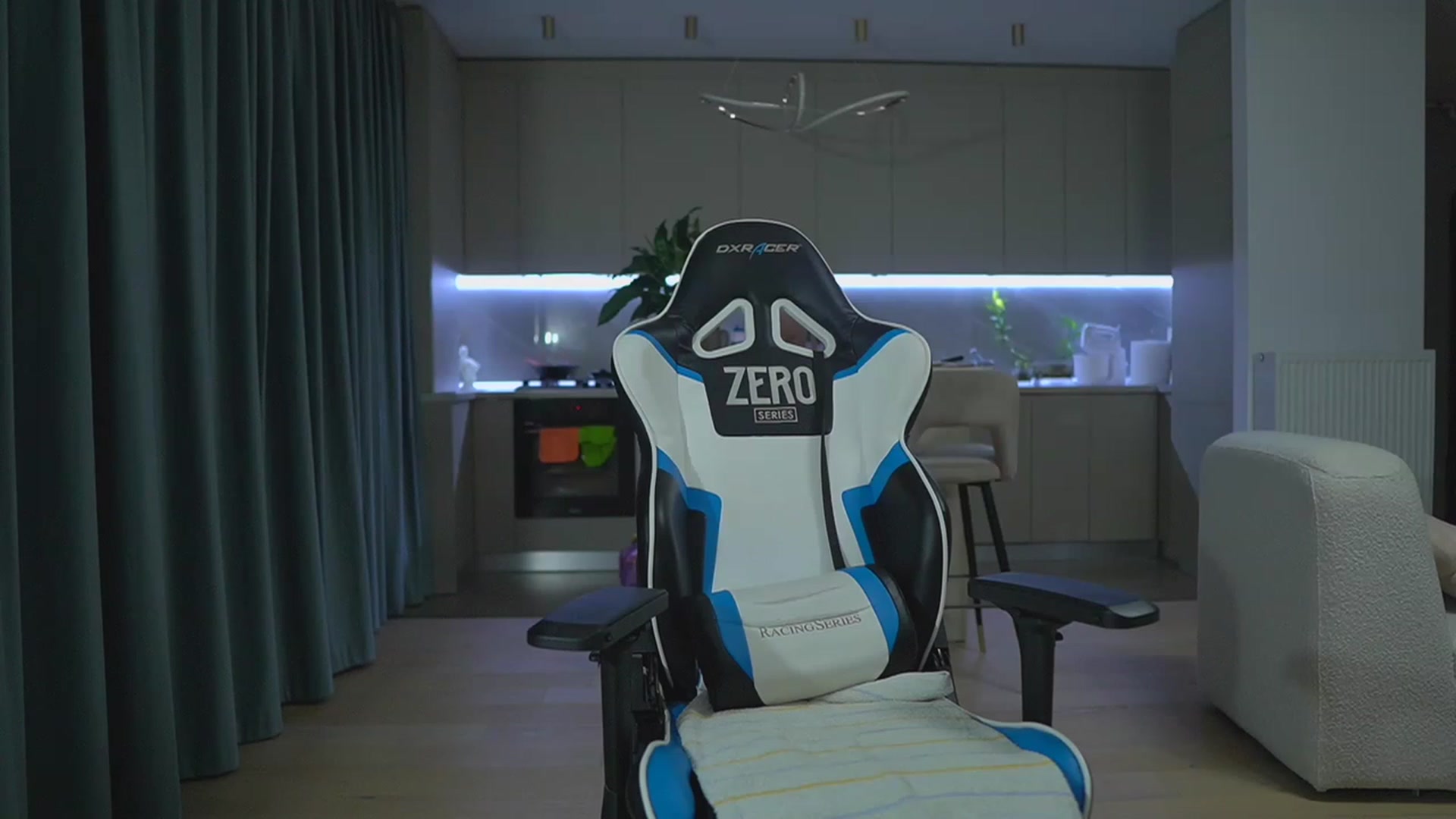 Gallery image thumbnail from ssticate's myfreecams stream on, 06/01/2023, 02:10 image 1 of 20