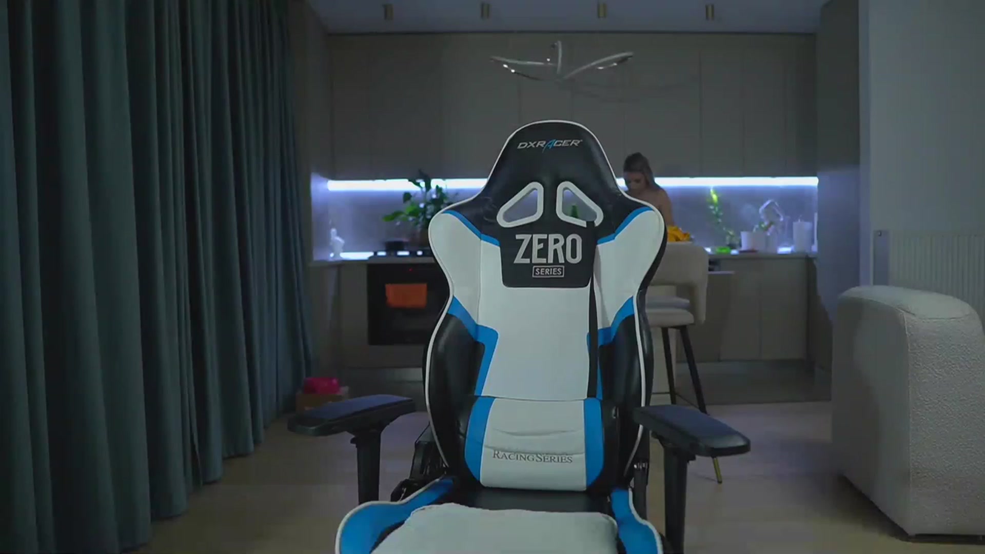 Gallery image thumbnail from ssticate's myfreecams stream on, 06/23/2023, 02:47 image 10 of 20