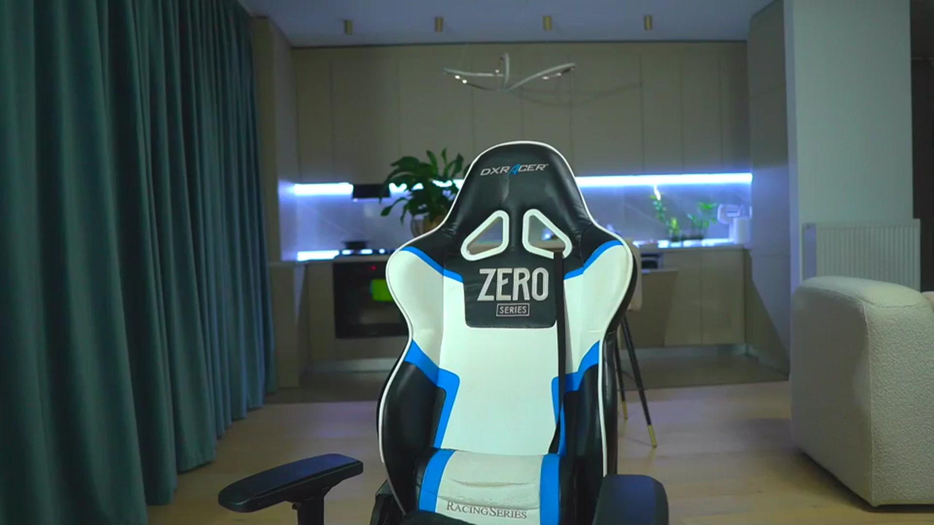 Gallery image thumbnail from ssticate's myfreecams stream on, 08/22/2023, 01:15 image 3 of 20