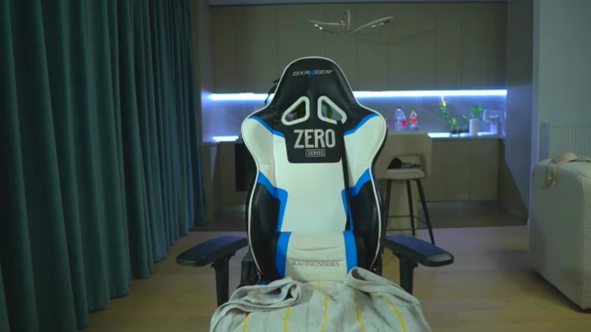 Gallery image thumbnail from ssticate's myfreecams stream on, 08/29/2023, 03:13 image 18 of 20