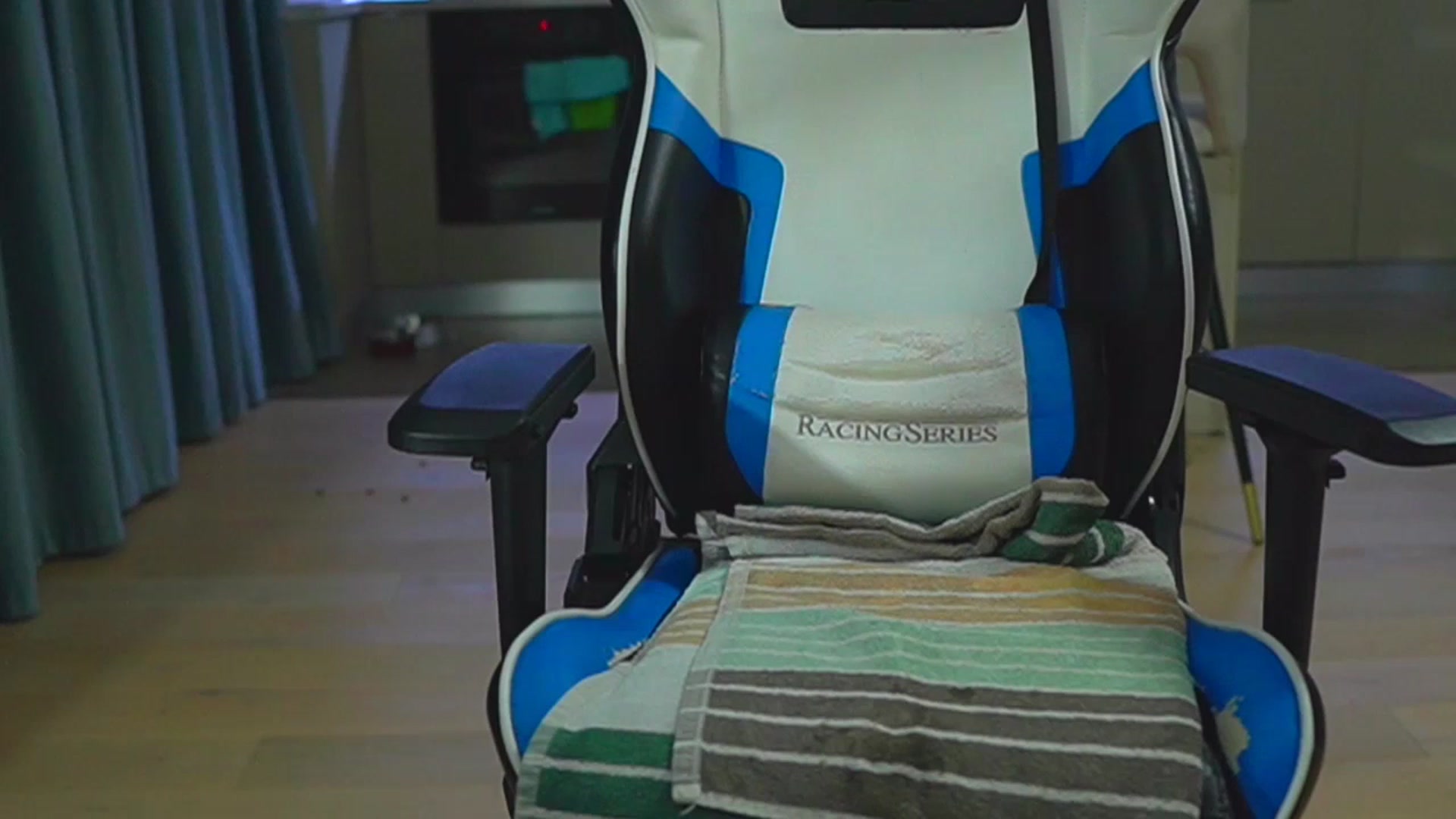 Gallery image thumbnail from ssticate's myfreecams stream on, 12/04/2023, 03:34 image 7 of 20