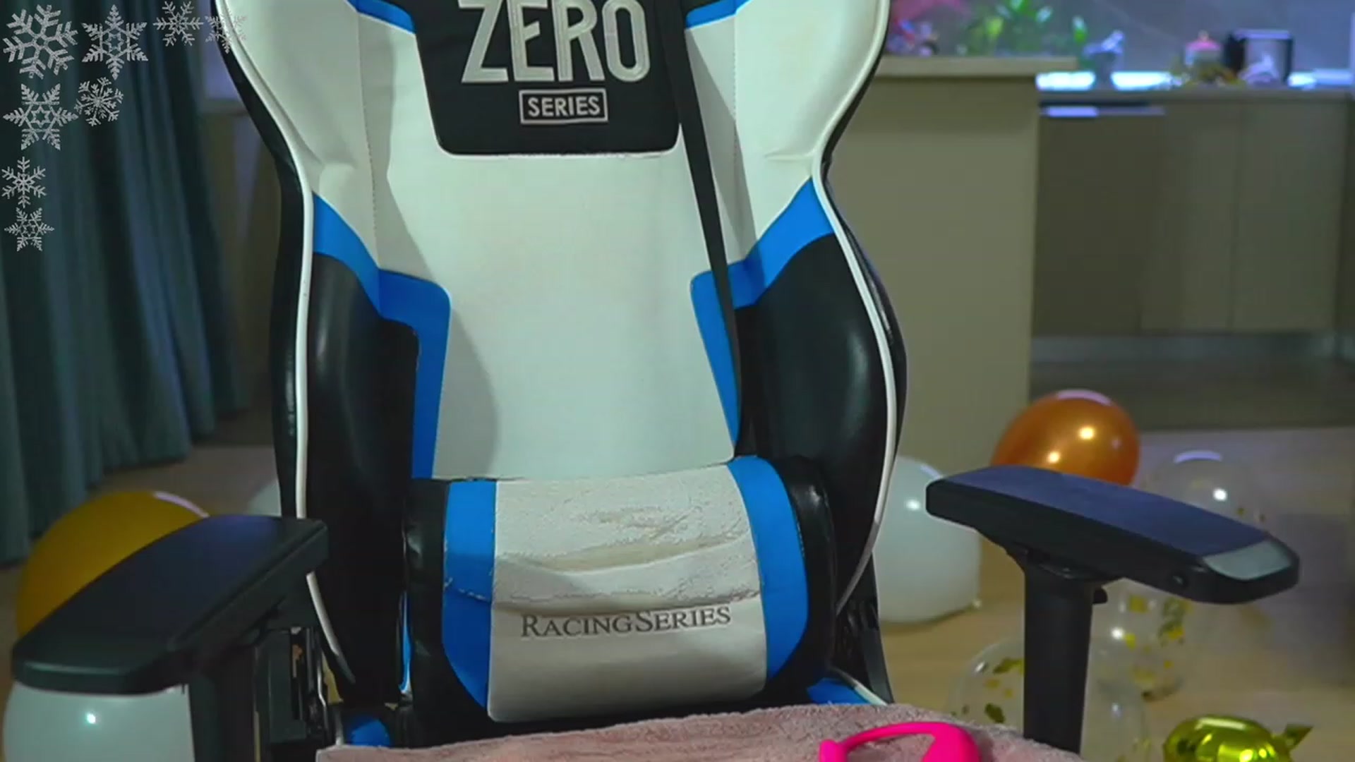 Gallery image thumbnail from ssticate's myfreecams stream on, 12/28/2023, 05:36 image 18 of 20