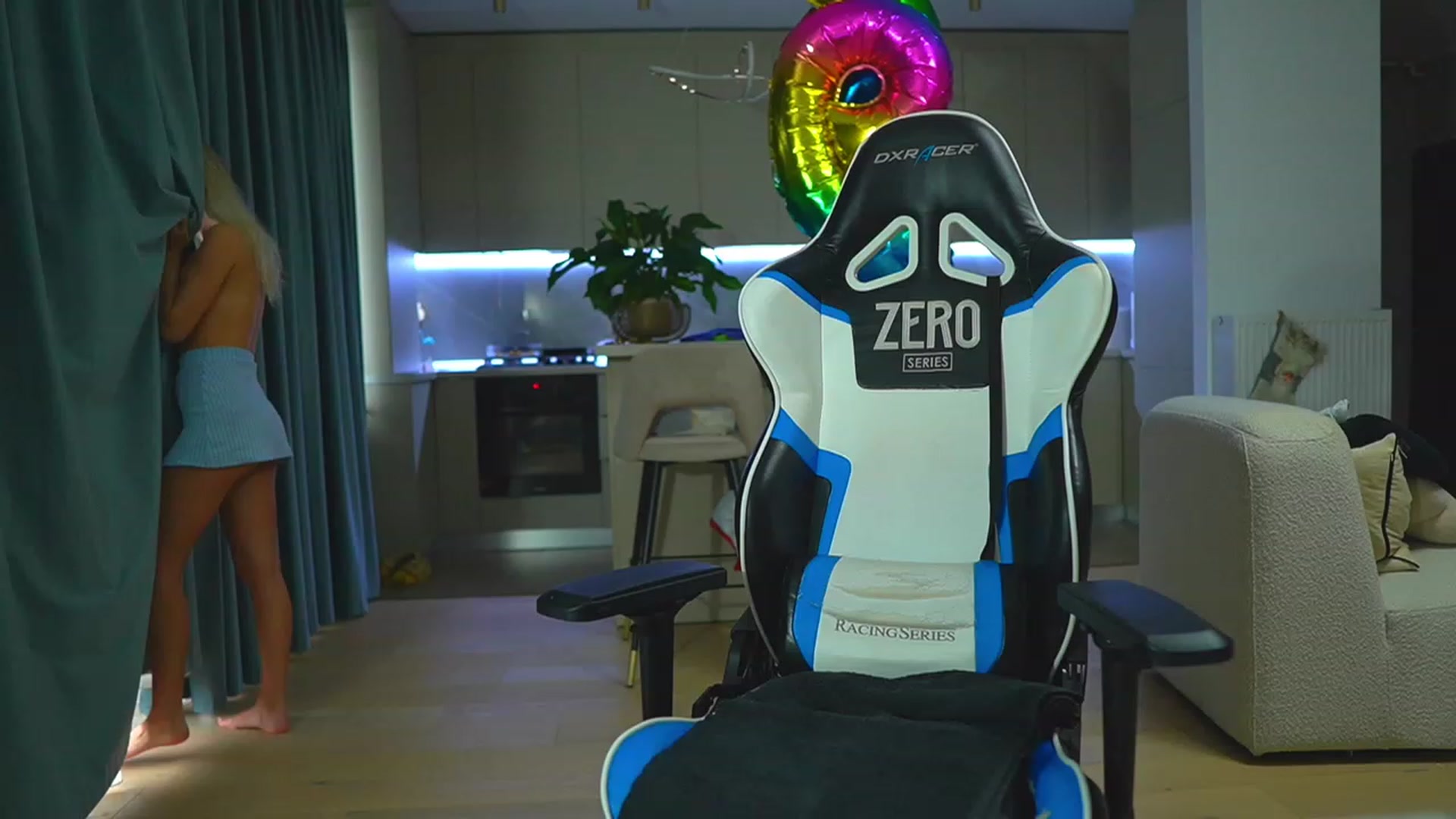 Gallery image thumbnail from ssticate's myfreecams stream on, 01/20/2024, 08:06 image 19 of 20