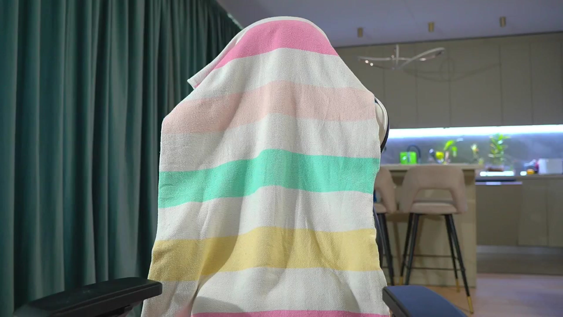 Gallery image thumbnail from ssticate's myfreecams stream on, 08/15/2025, 15:09 image 5 of 20