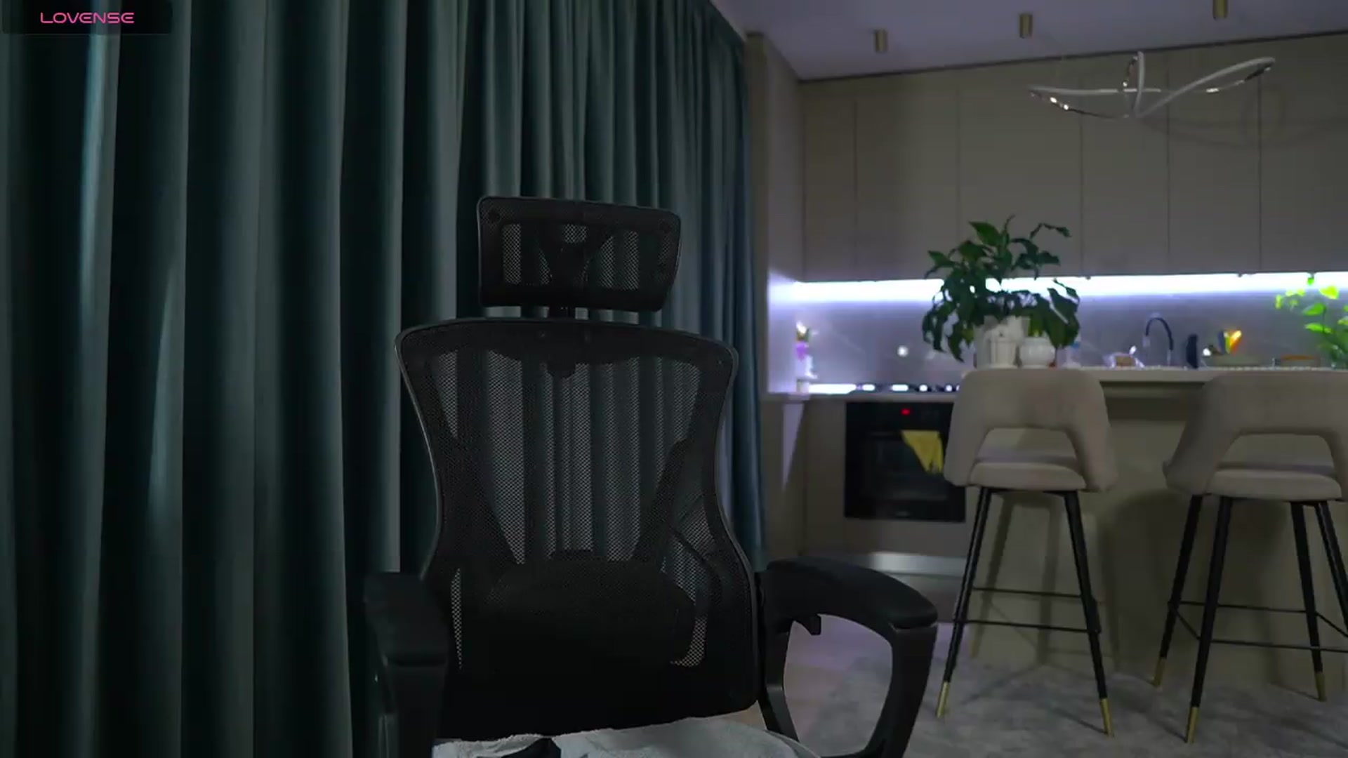 Gallery image thumbnail from ssticate's myfreecams stream on, 05/06/2026, 02:03 image 11 of 20