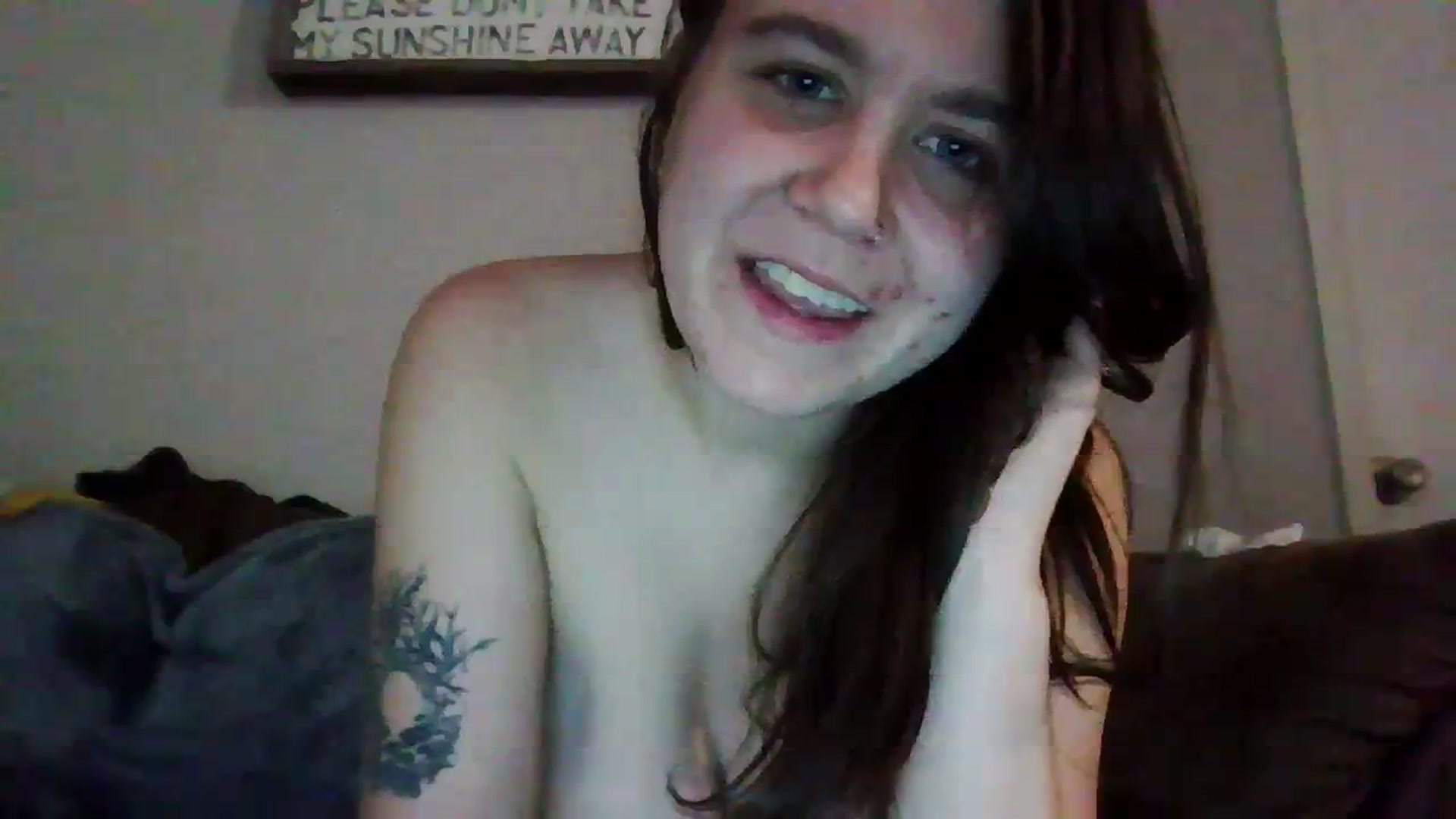 Gallery image thumbnail from starfire_69's myfreecams stream on, 12/30/2023, 12:04 image 8 of 20