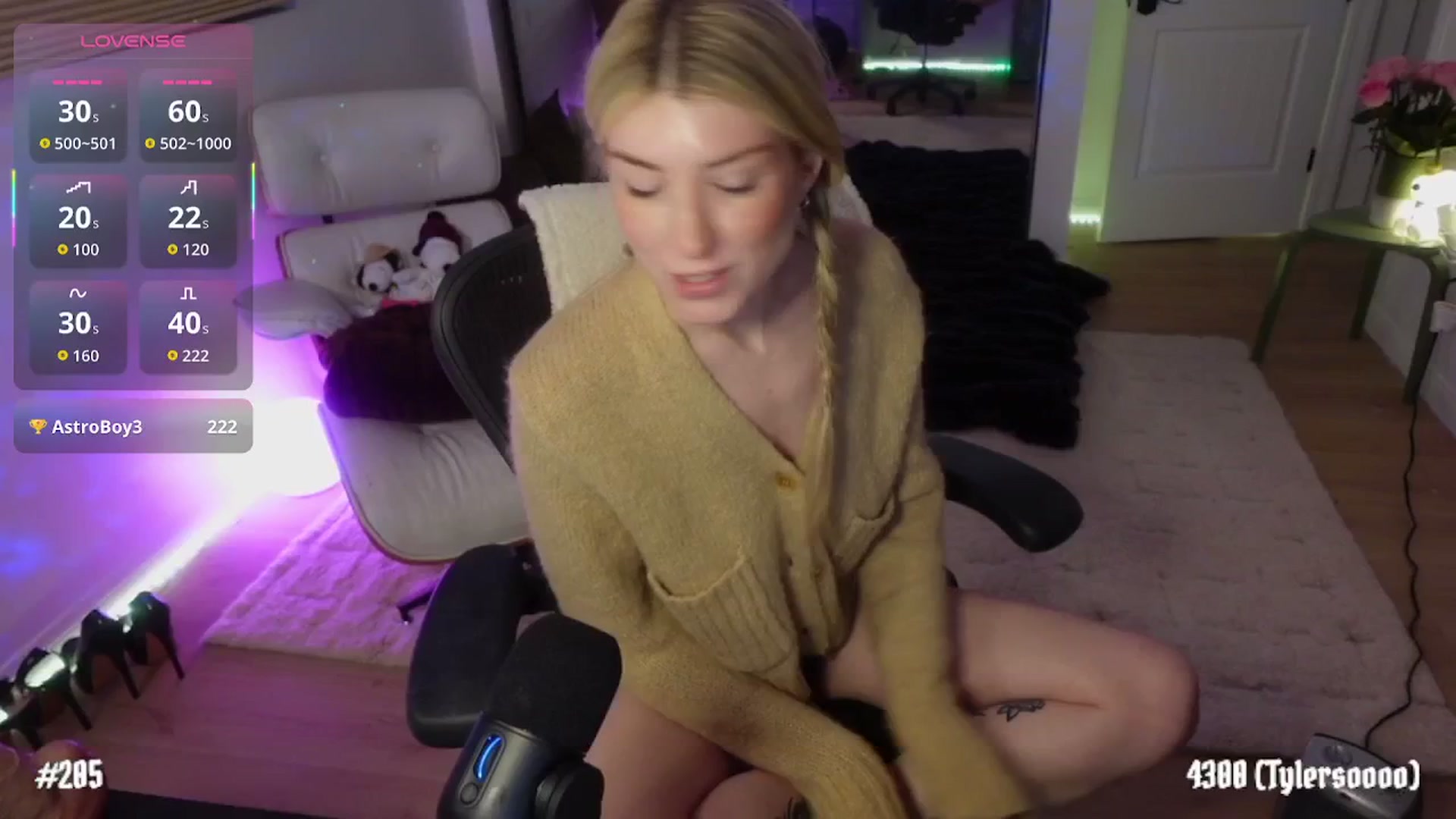 Gallery image thumbnail from stoney_bean's myfreecams stream on, 01/12/2026, 05:58 image 6 of 20