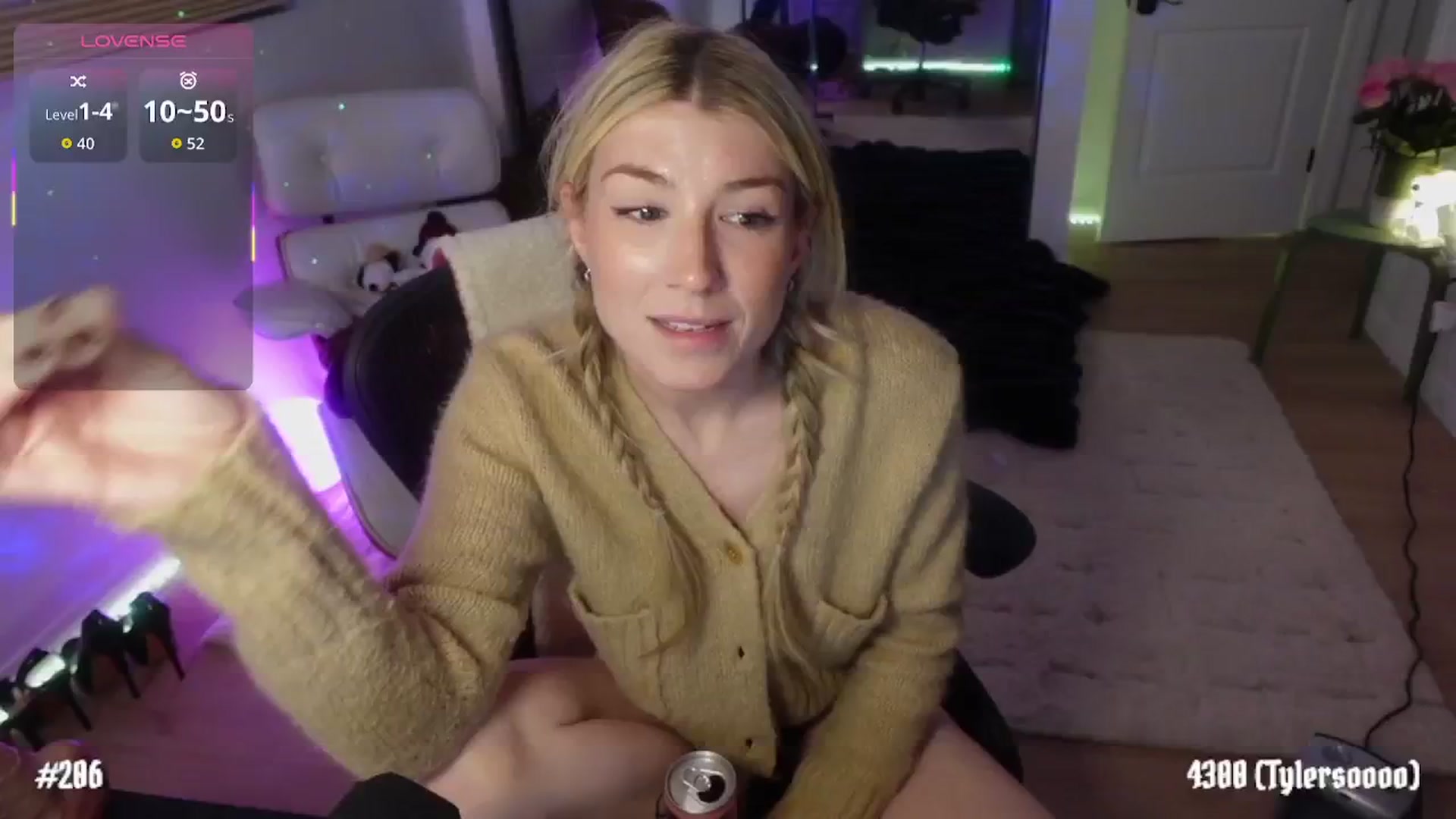 Gallery image thumbnail from stoney_bean's myfreecams stream on, 01/12/2026, 05:58 image 4 of 20