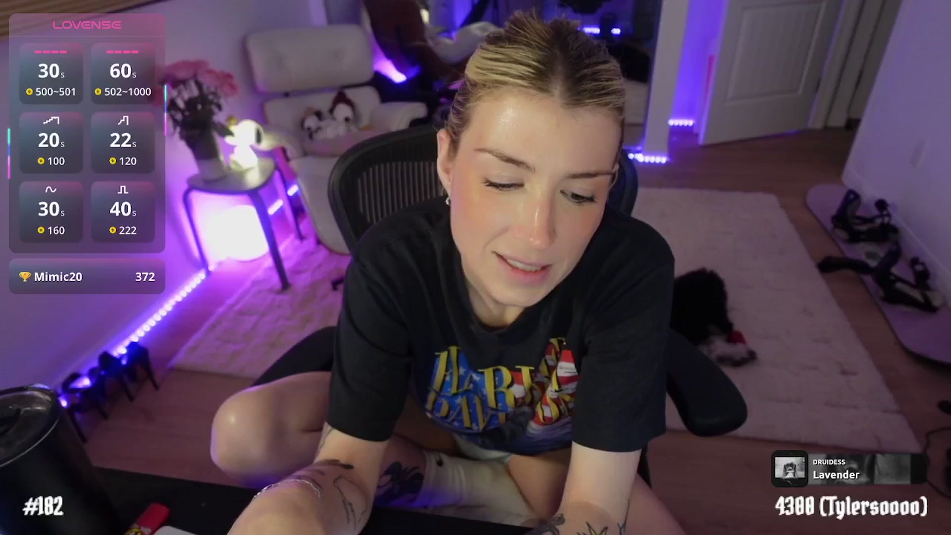 Gallery image thumbnail from stoney_bean's myfreecams stream on, 01/14/2026, 08:31 image 3 of 20