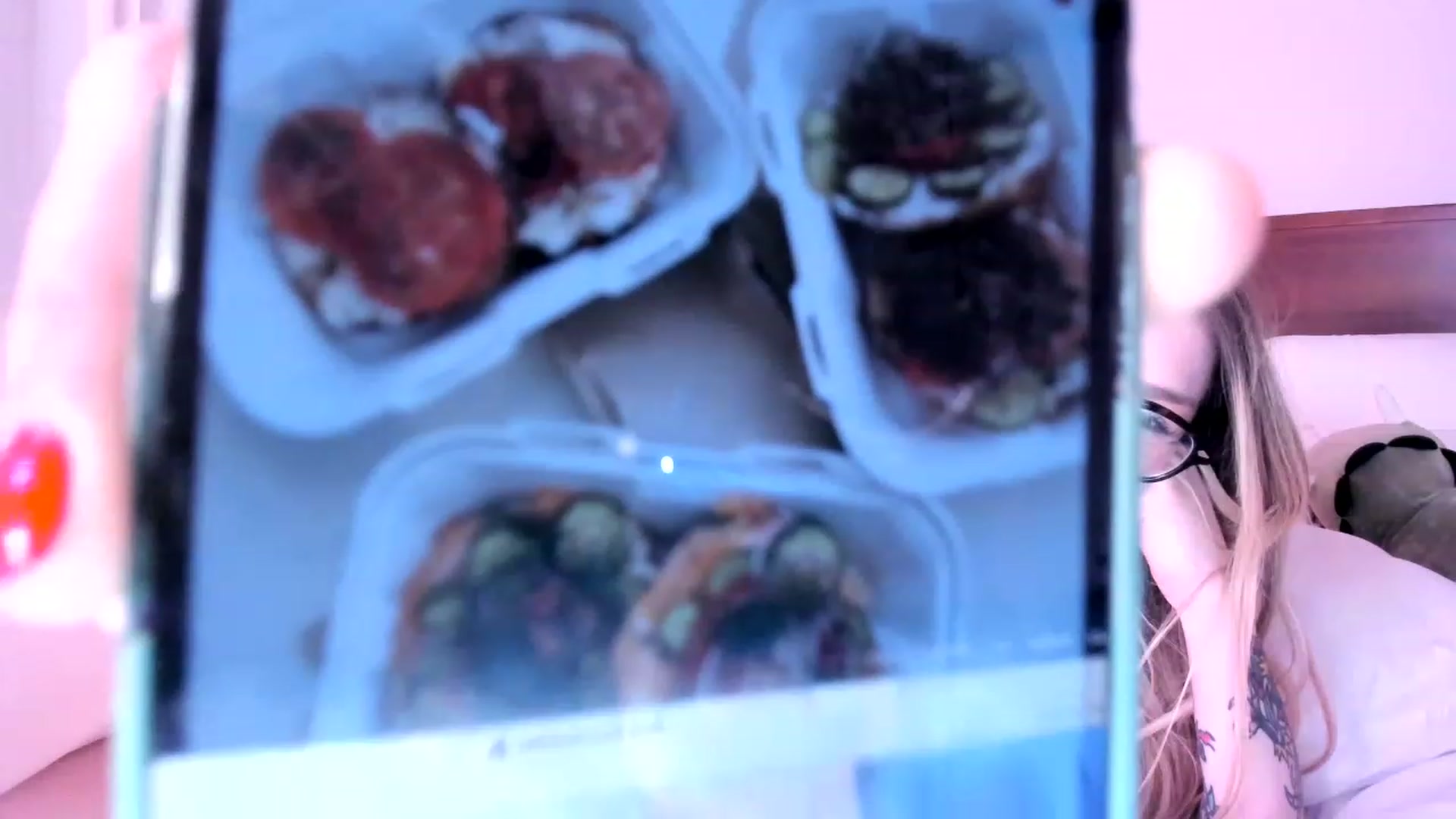 Gallery image thumbnail from stoney_fox's myfreecams stream on, 05/28/2023, 10:18 image 3 of 20