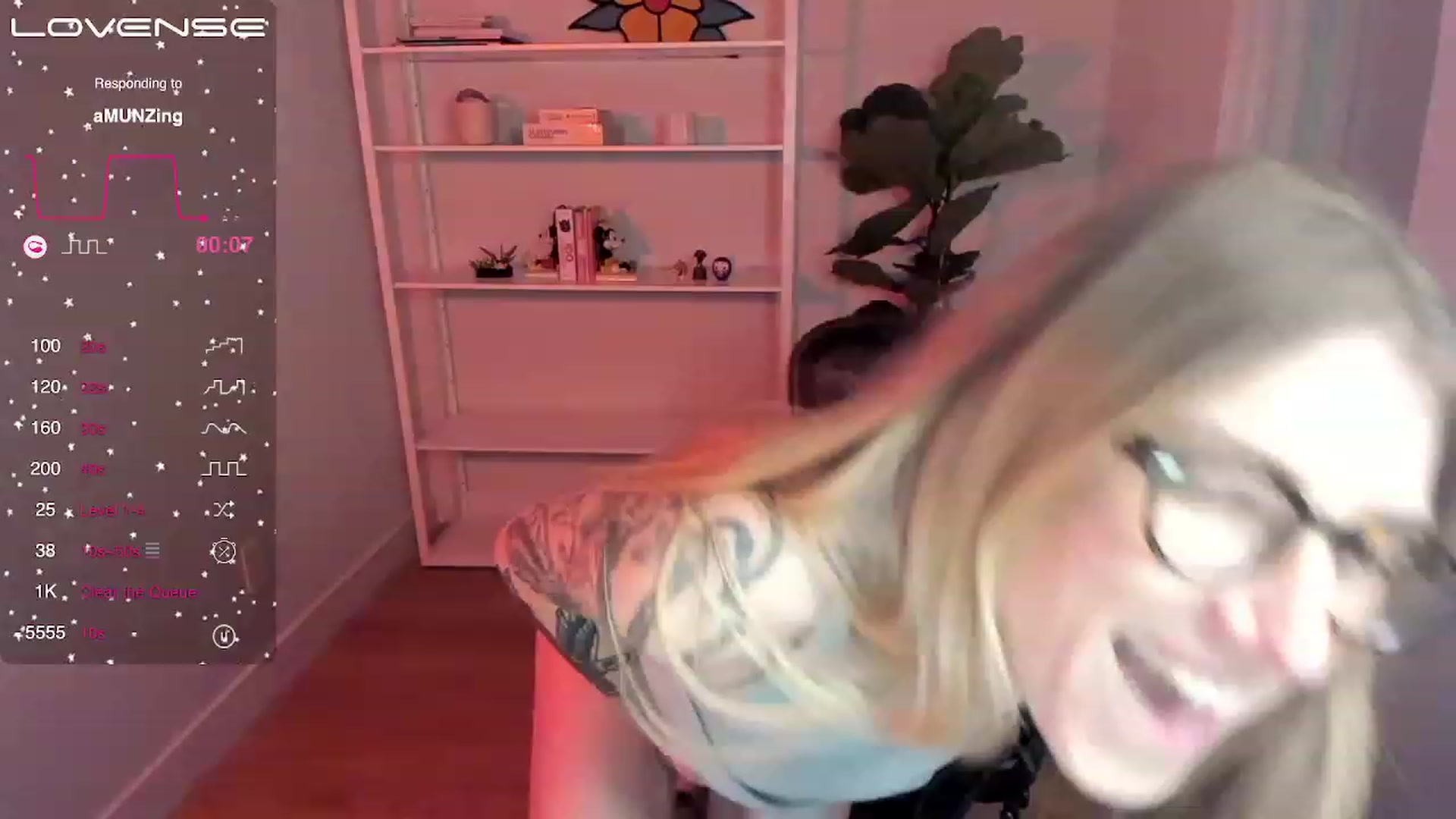 Gallery image thumbnail from stoney_fox's myfreecams stream on, 06/09/2023, 08:28 image 5 of 20