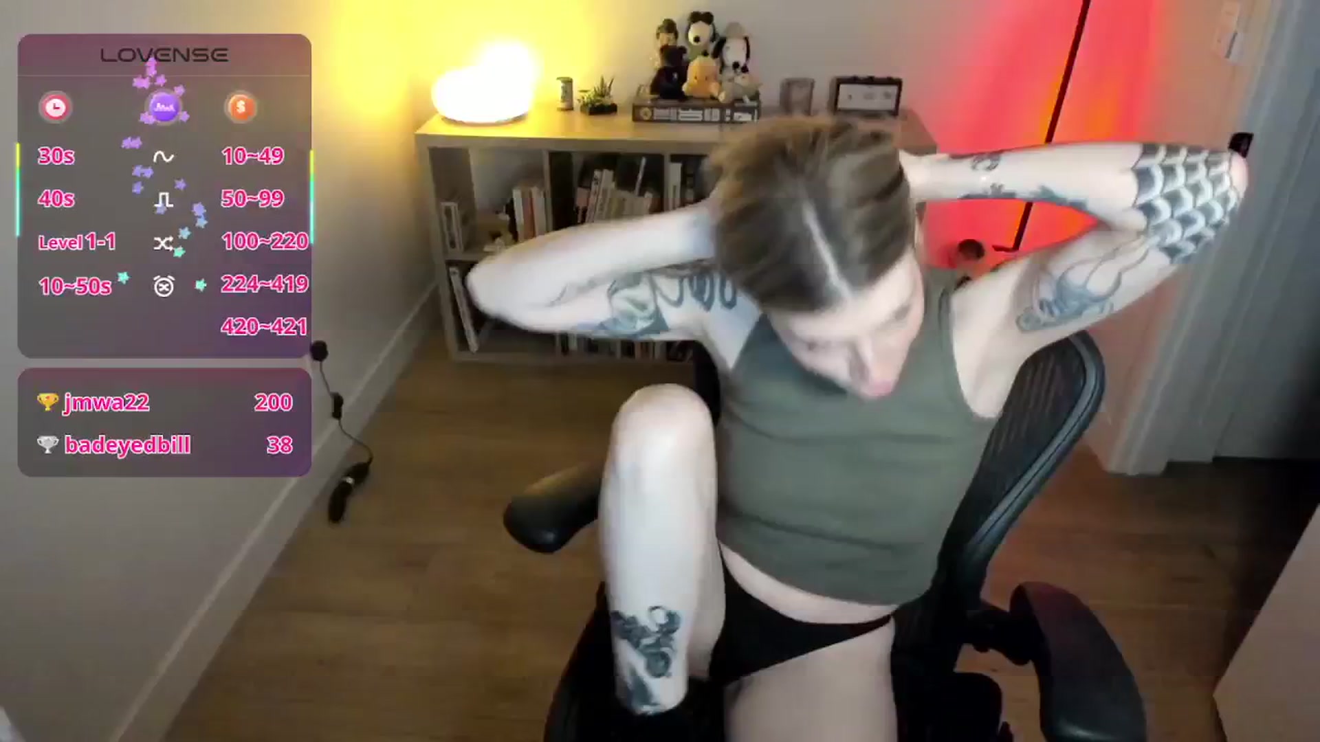 Gallery image thumbnail from stoney_fox's myfreecams stream on, 09/21/2025, 07:27 image 18 of 20