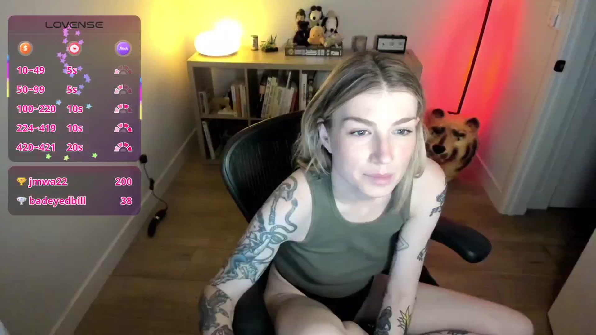 Gallery image thumbnail from stoney_fox's myfreecams stream on, 09/21/2025, 07:27 image 19 of 20
