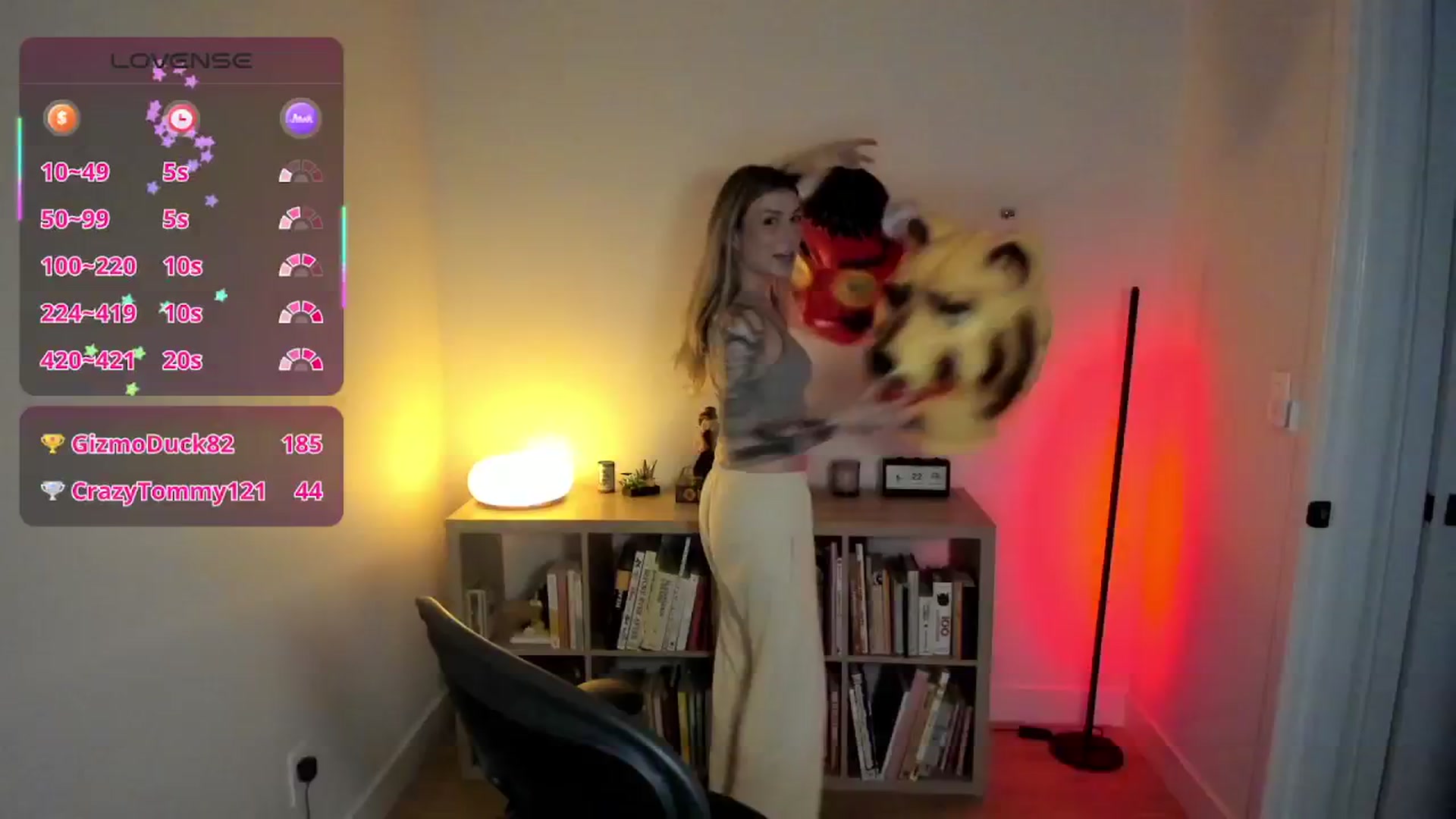 Gallery image thumbnail from stoney_fox's myfreecams stream on, 09/22/2025, 02:22 image 7 of 20