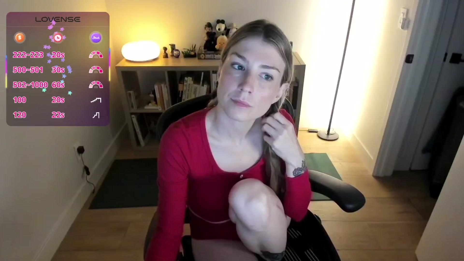 Gallery image thumbnail from stoney_fox's myfreecams stream on, 09/27/2025, 04:04 image 5 of 20