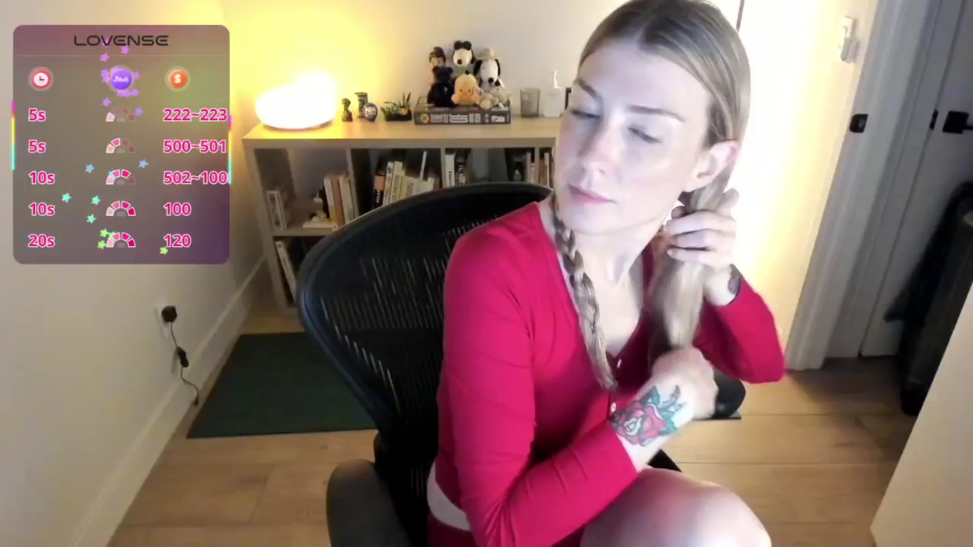 Gallery image thumbnail from stoney_fox's myfreecams stream on, 09/27/2025, 04:04 image 3 of 20