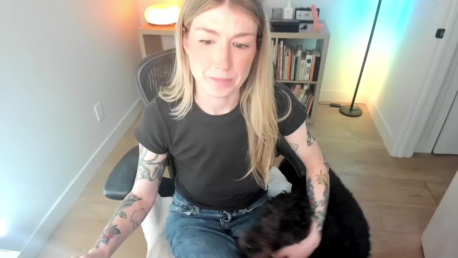 Gallery image thumbnail from stoney_fox's myfreecams stream on, 09/29/2025, 22:02 image 11 of 20