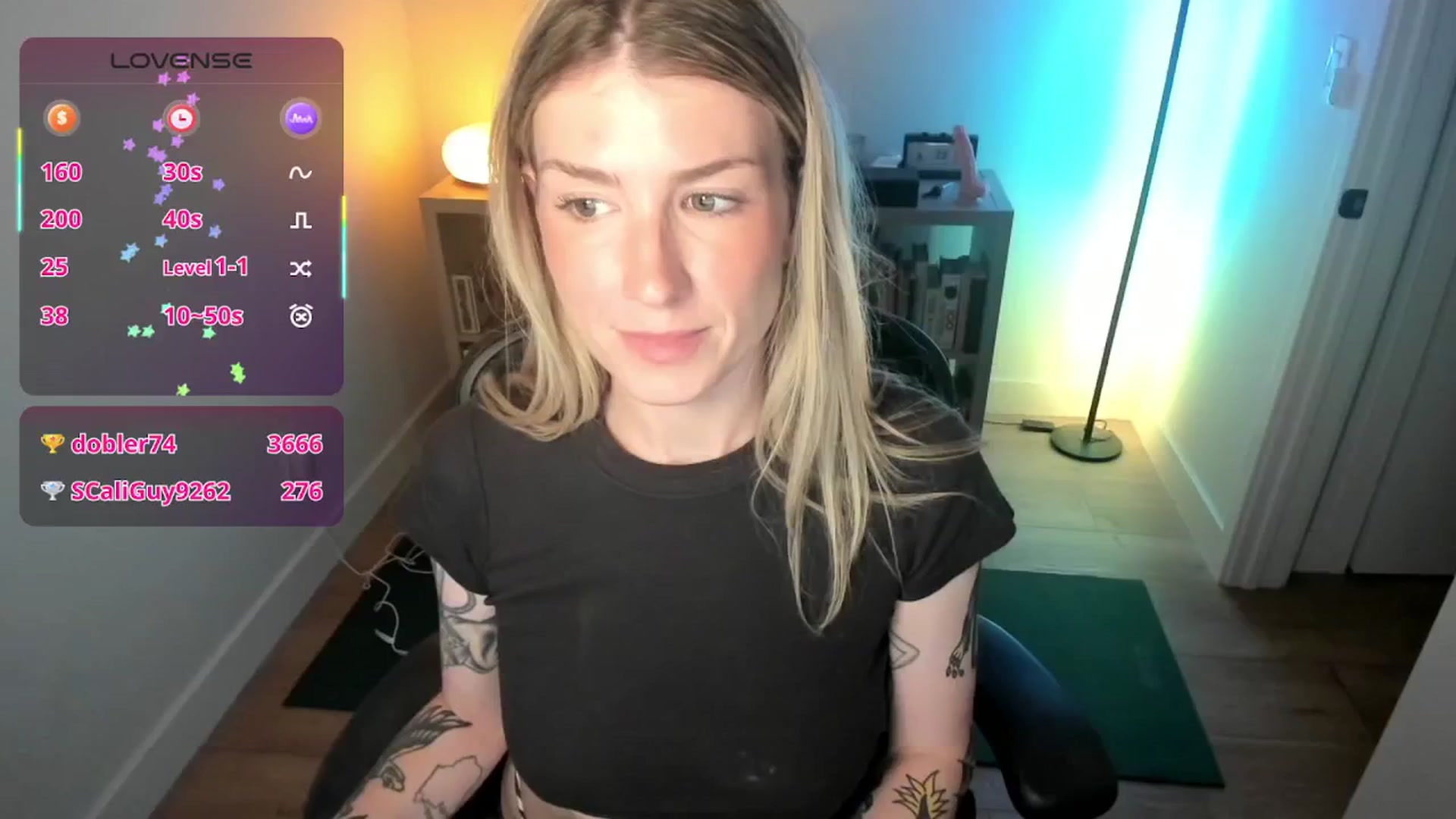 Gallery image thumbnail from stoney_fox's myfreecams stream on, 10/01/2025, 03:13 image 5 of 20