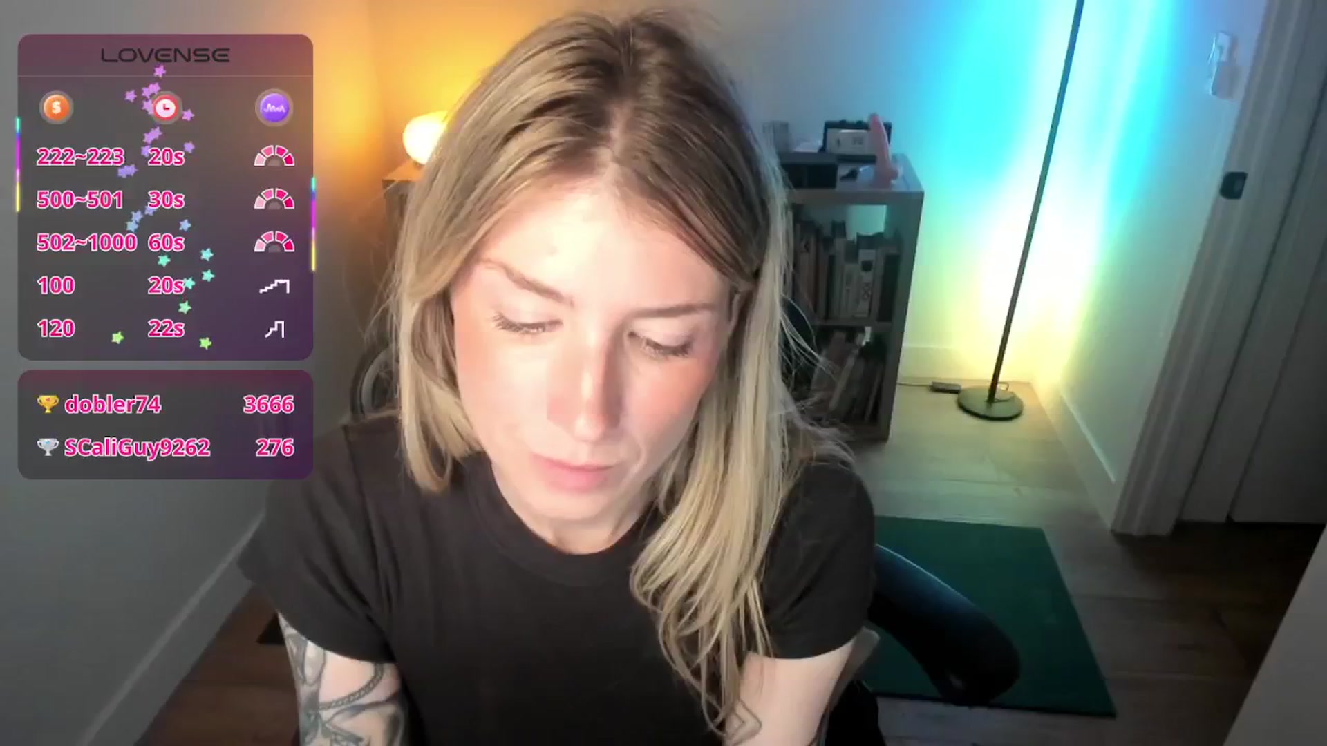 Gallery image thumbnail from stoney_fox's myfreecams stream on, 10/01/2025, 03:13 image 12 of 20