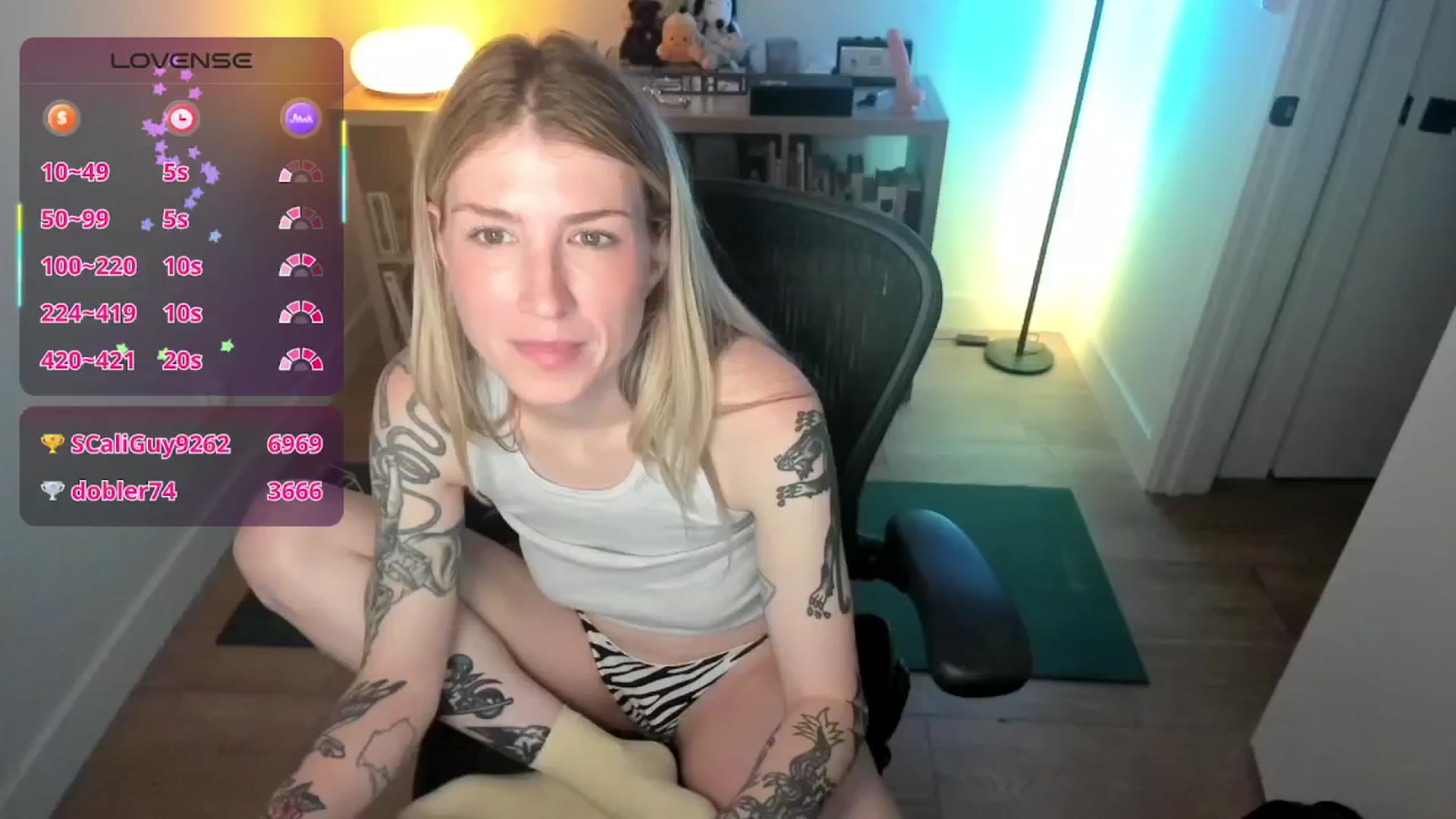 Gallery image thumbnail from stoney_fox's myfreecams stream on, 10/01/2025, 05:28 image 20 of 20