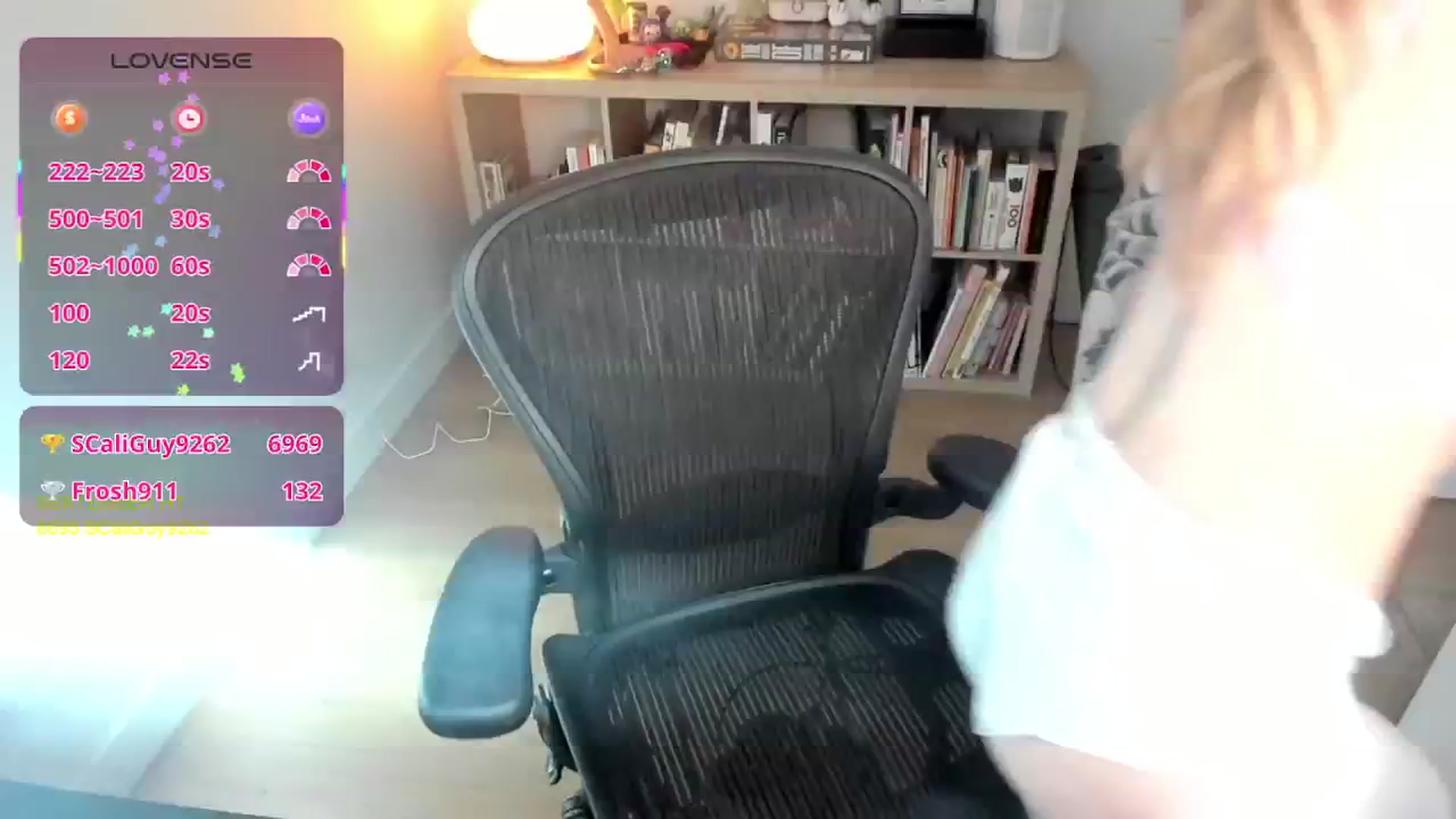 Gallery image thumbnail from stoney_fox's myfreecams stream on, 10/02/2025, 22:41 image 7 of 20