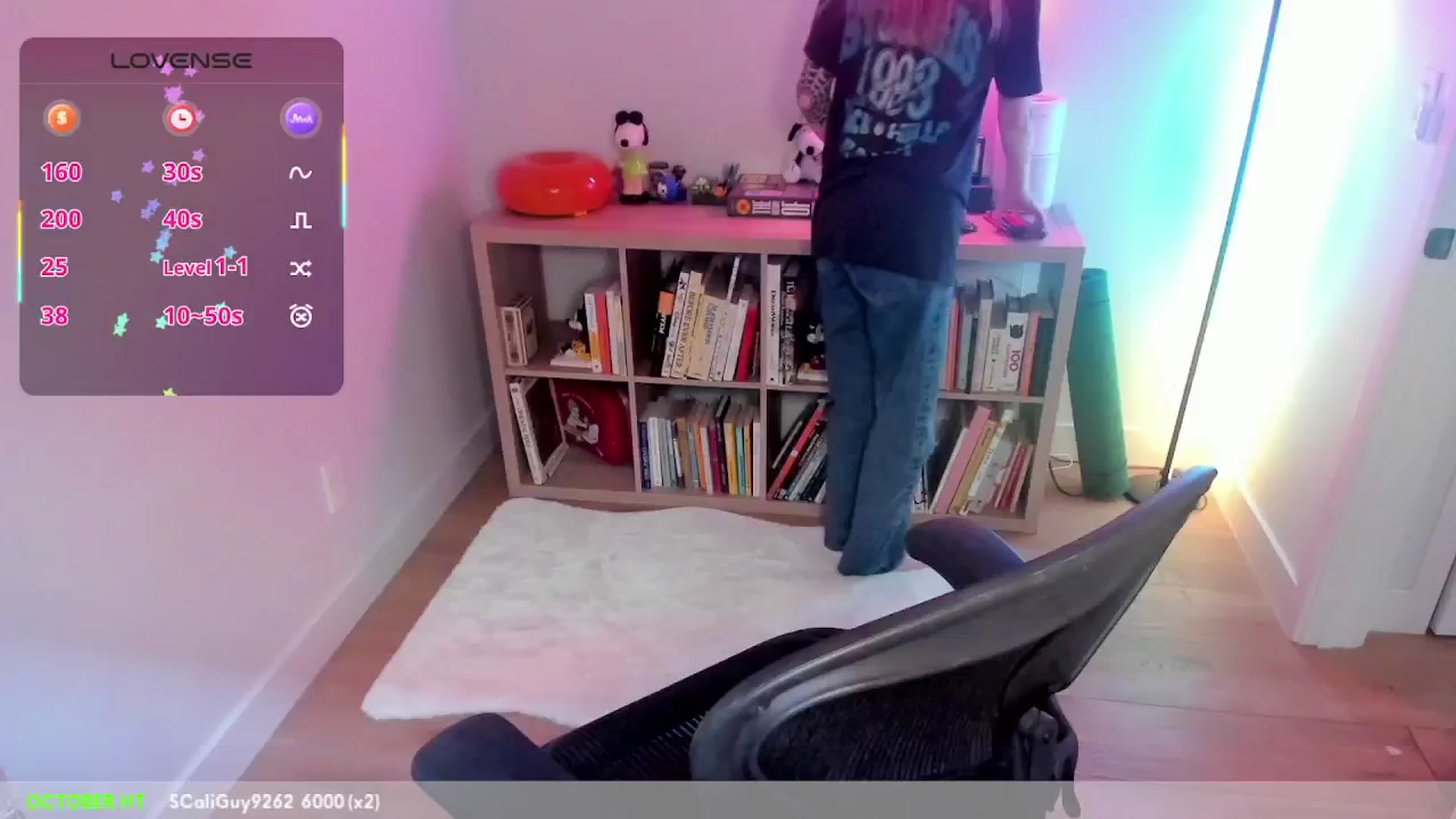 Gallery image thumbnail from stoney_fox's myfreecams stream on, 10/06/2025, 23:06 image 10 of 20