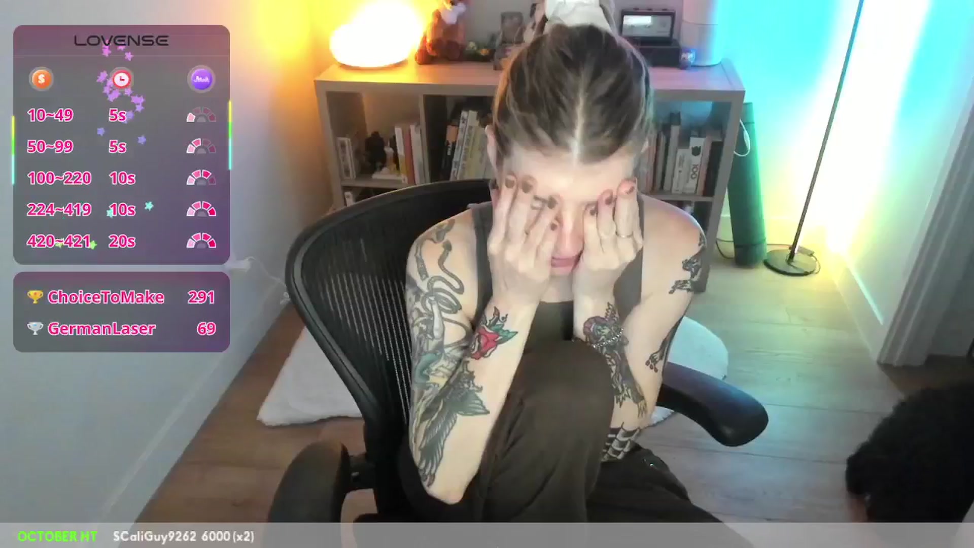 Gallery image thumbnail from stoney_fox's myfreecams stream on, 10/11/2025, 07:43 image 12 of 20
